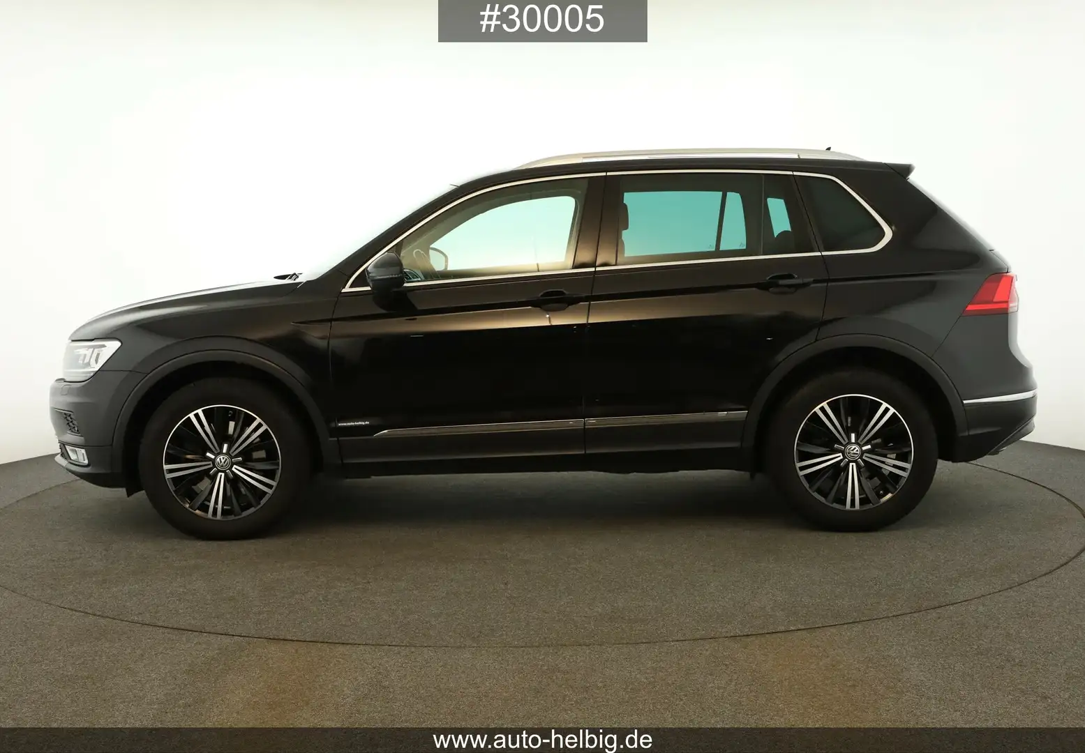 Volkswagen Tiguan Tiguan 2.0 TDI Highline 4M#AHK#STHZ#Pano#LED Schwarz - 2