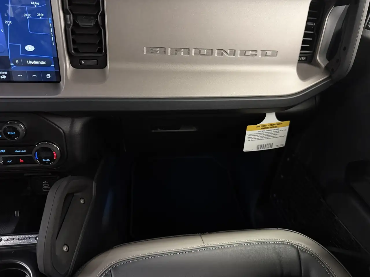 Ford Bronco снимка Ford Bronco