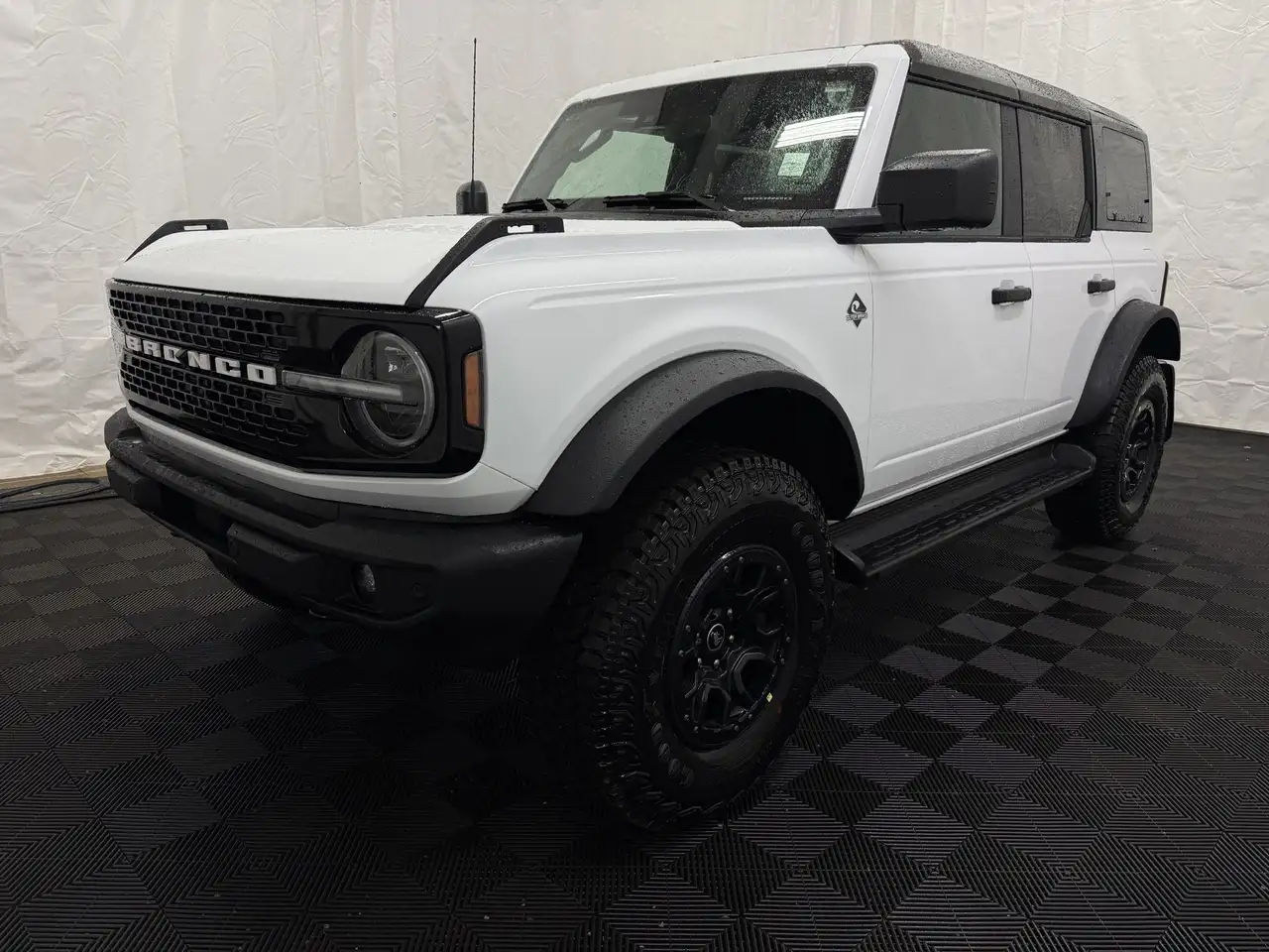Ford Bronco снимка Ford Bronco