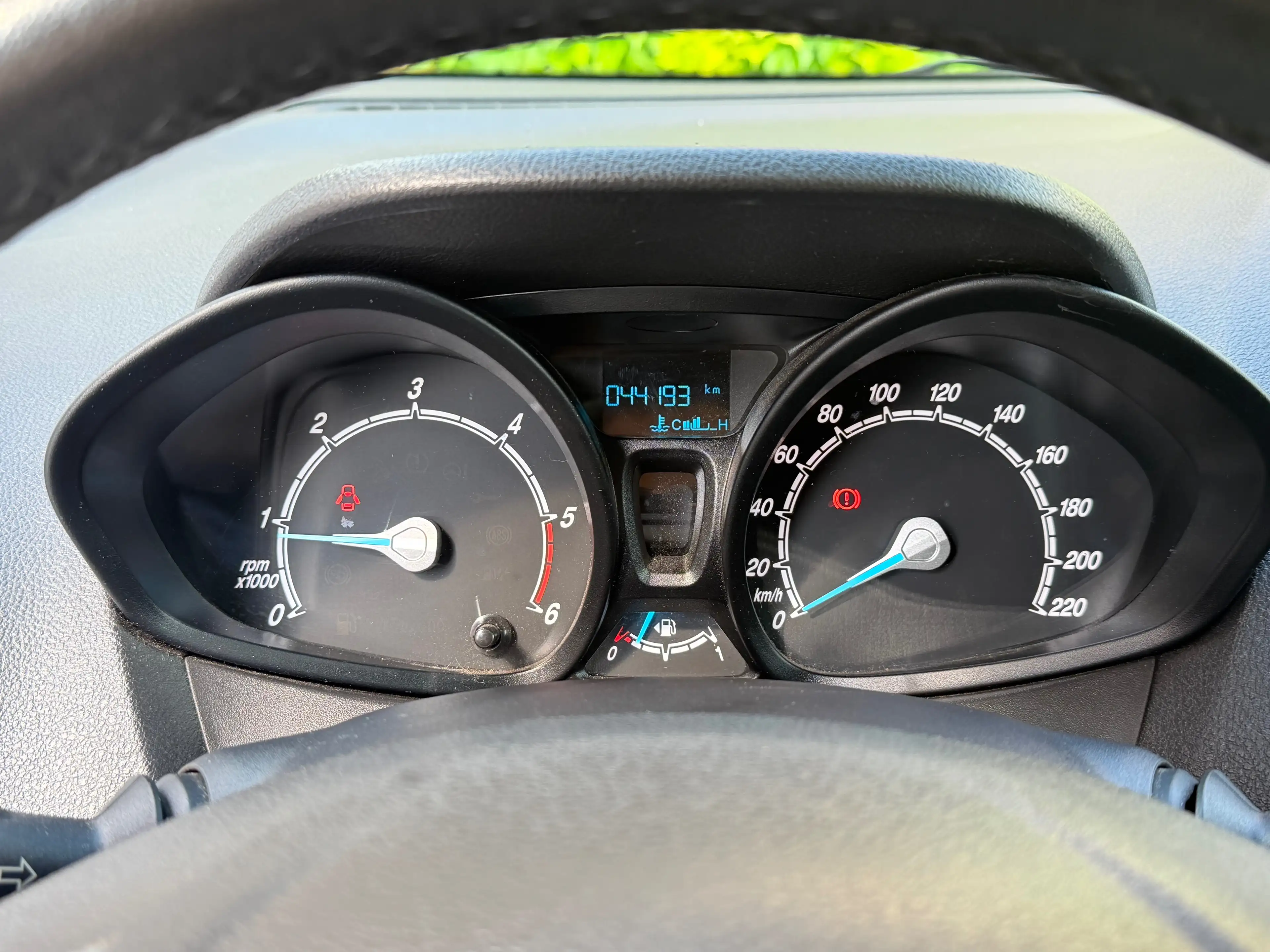 Ford Transit Courier Utilitaire 1.5 TDCi Faible Km Euro 6B Garantie 12 Mois — photo 7
