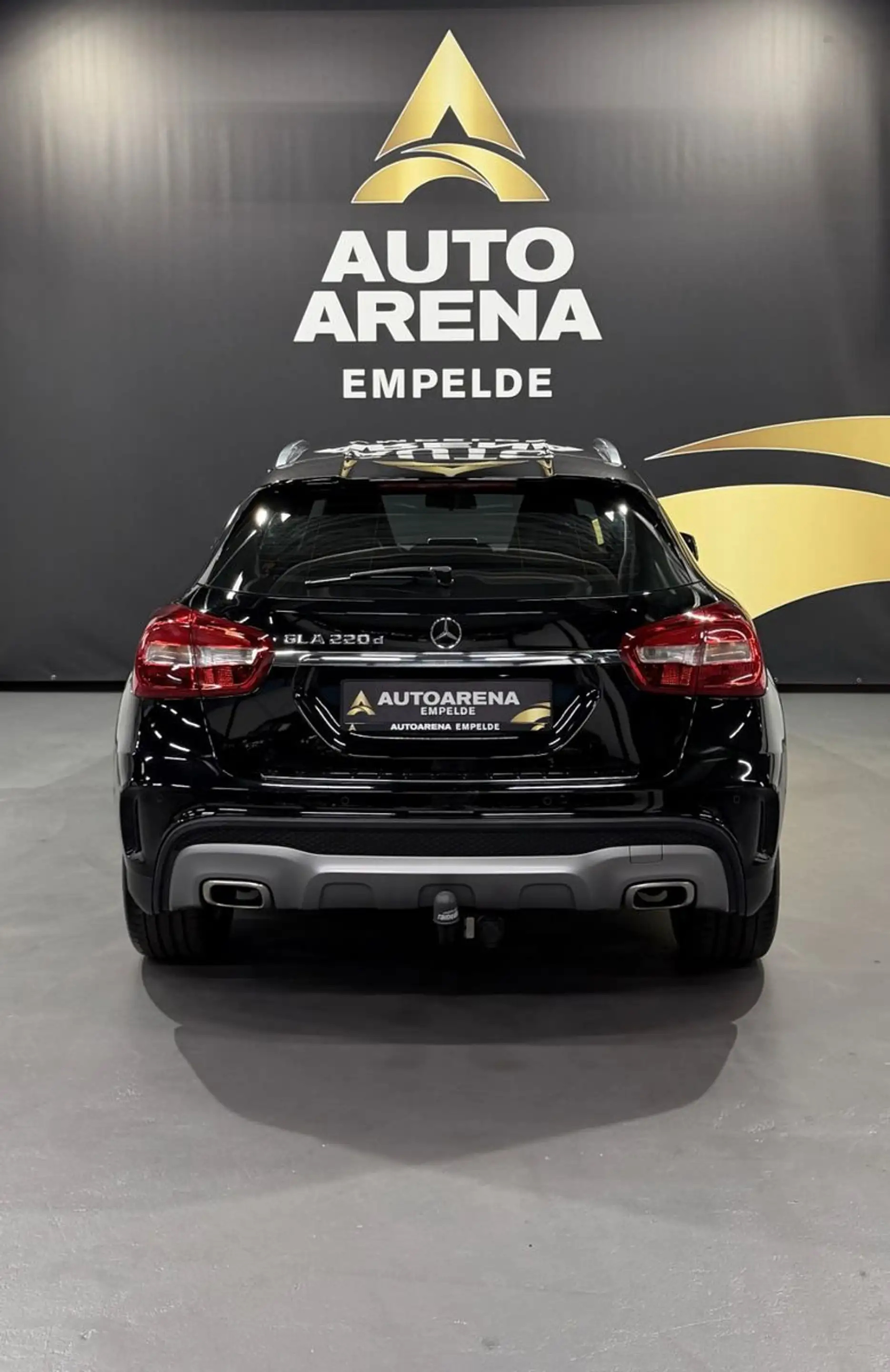 Mercedes-Benz GLA 220 d AMG Line *Temp.*AHK*Start/Stopp*ACC — photo 6