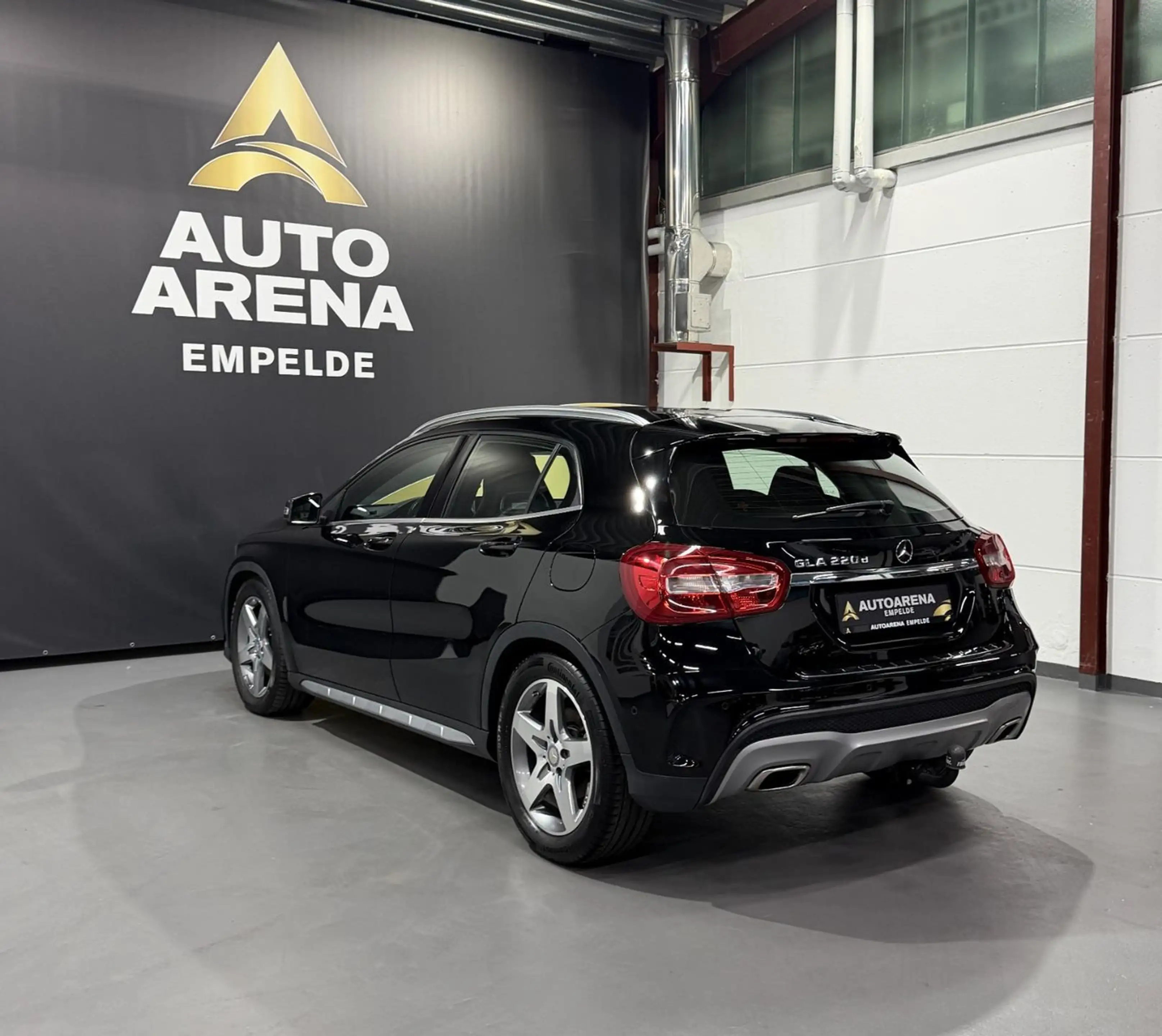 Mercedes-Benz GLA 220 d AMG Line *Temp.*AHK*Start/Stopp*ACC — photo 7