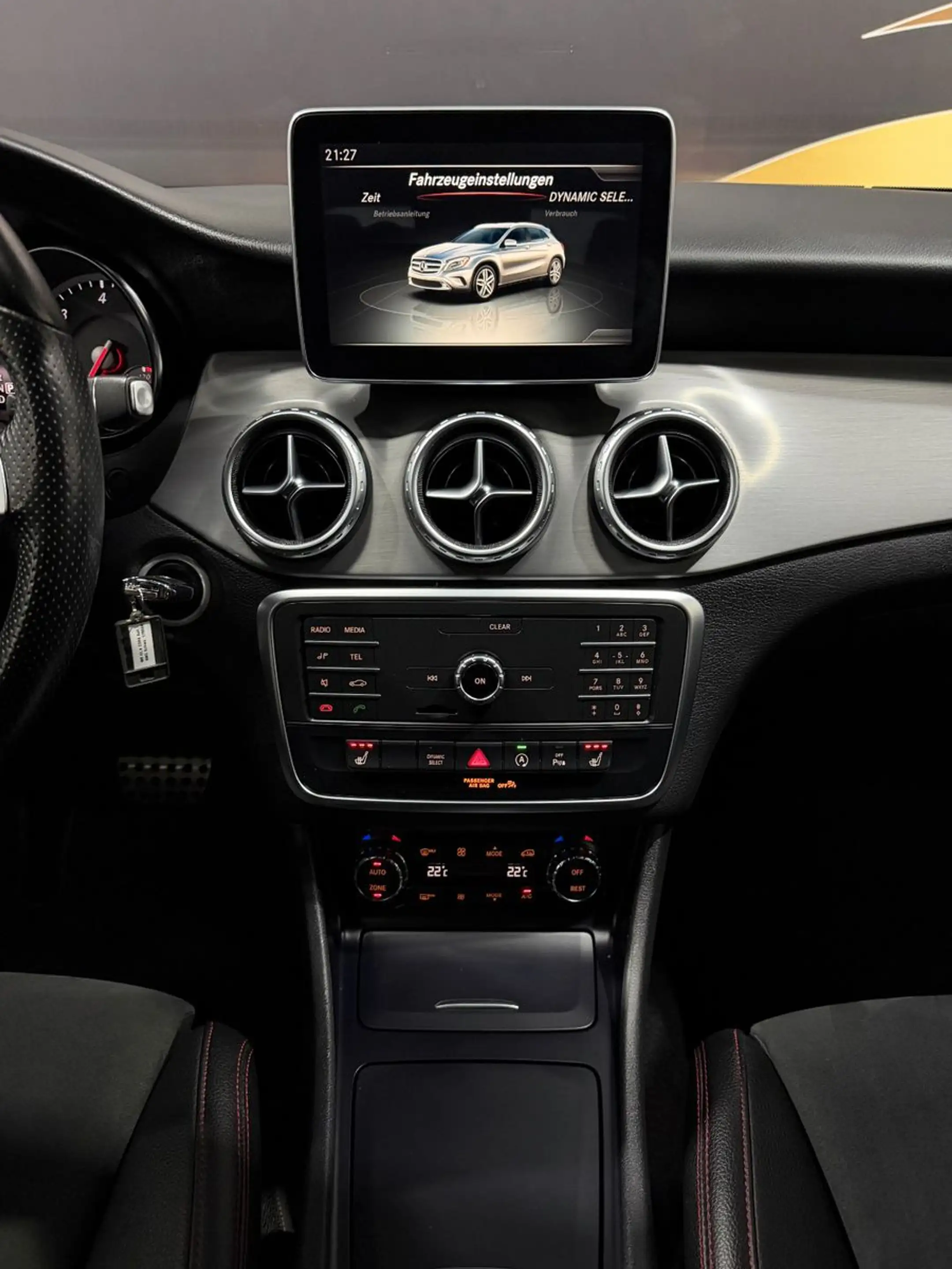 Mercedes-Benz GLA 220 d AMG Line *Temp.*AHK*Start/Stopp*ACC — photo 15