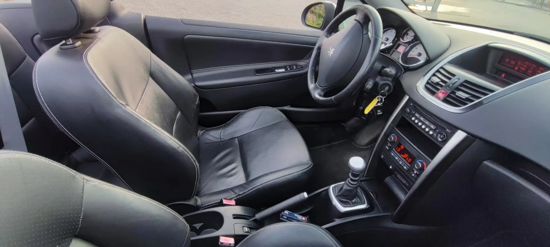 Peugeot 207 CC 1.6 THP 156ch Féline - 2