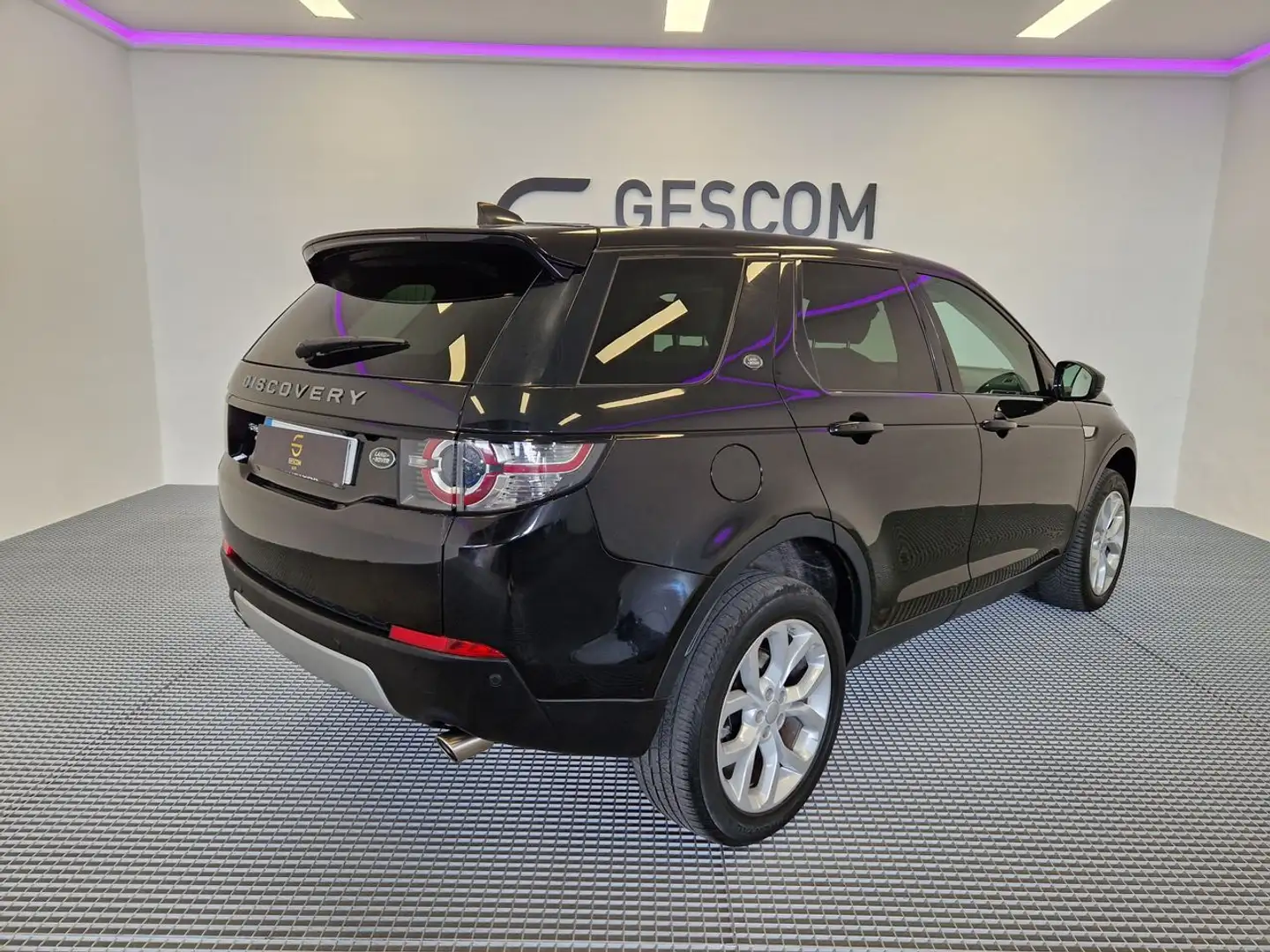 Land Rover Discovery Sport 2.0TD4 HSE 4x4 Aut. 180 Nero - 2