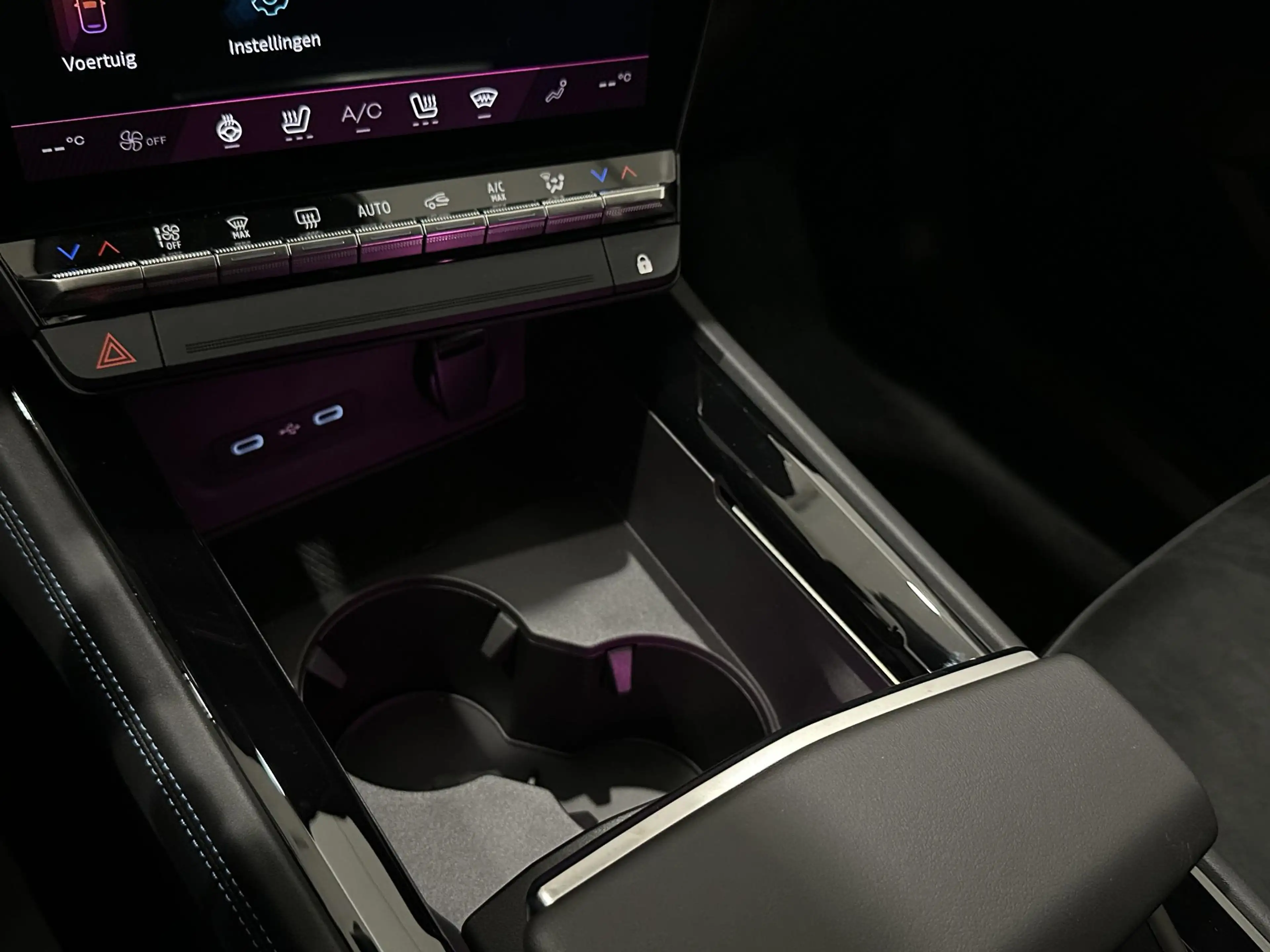 Renault Rafale 1.2 E-Tech Full Hybrid 200 Esprit Alpine | Harman/ — photo 37