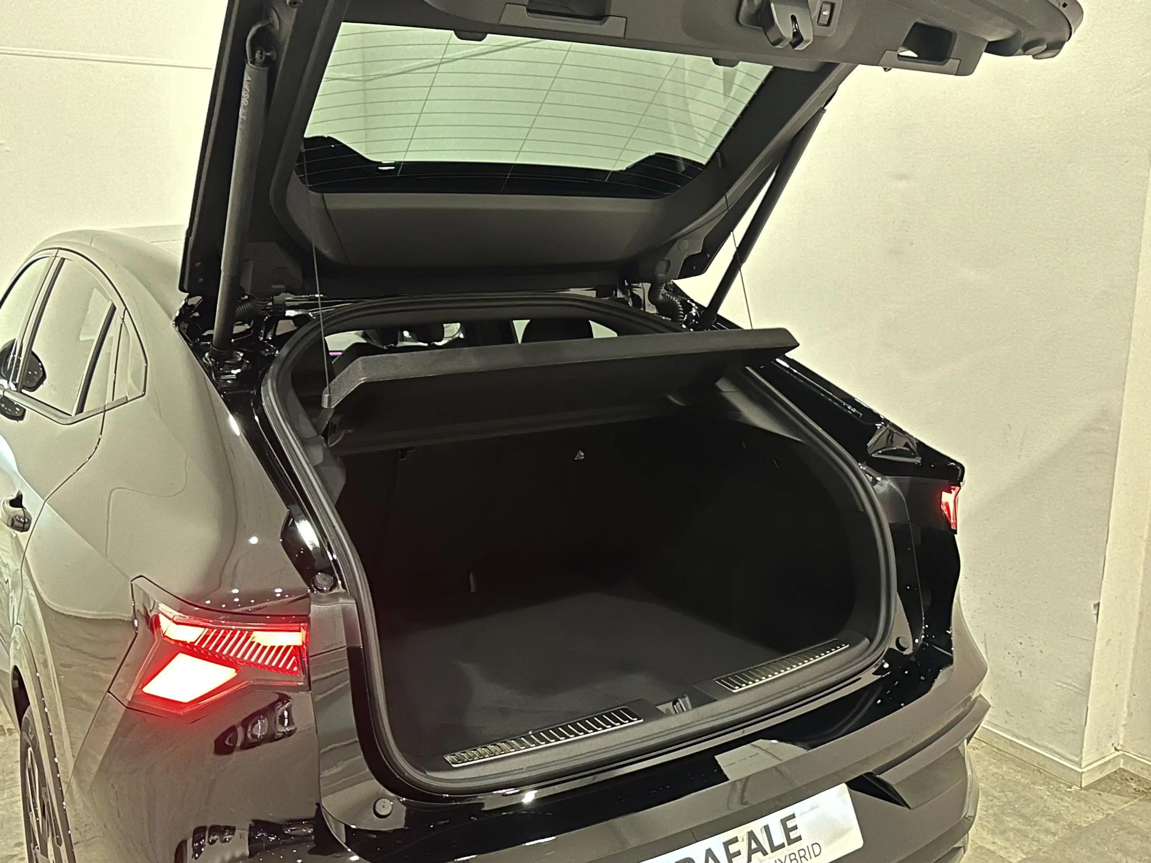 Renault Rafale 1.2 E-Tech Full Hybrid 200 Esprit Alpine | Harman/ — photo 9