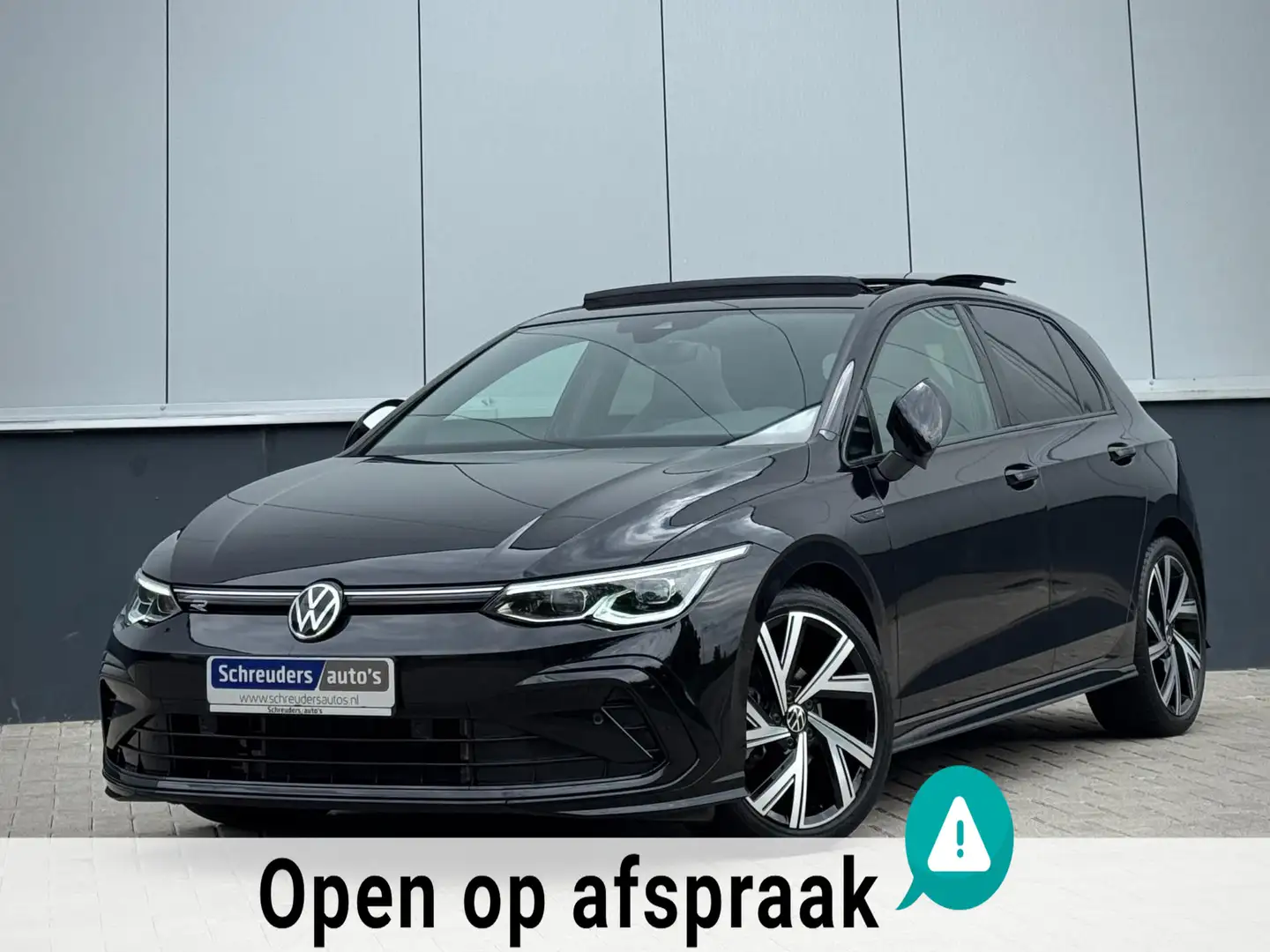Volkswagen Golf 8 1.5 TSI 2x R-Line Pano IQ Light ACC 18" Sfeer Zwart - 1