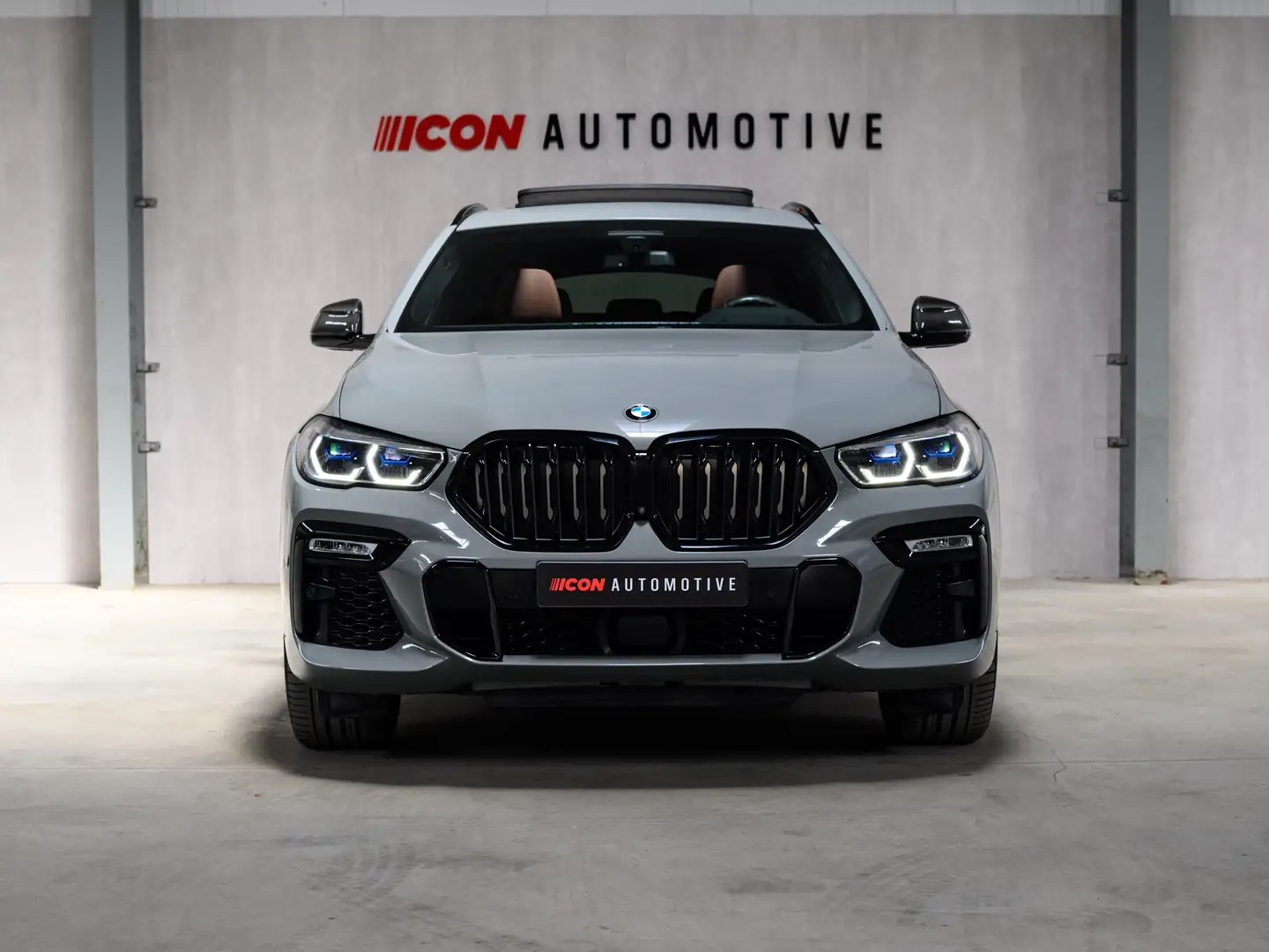 BMW X6 M M50i V8 | NARDO GREY | PANO SKY | LASER | MASSAGE Grigio - 2