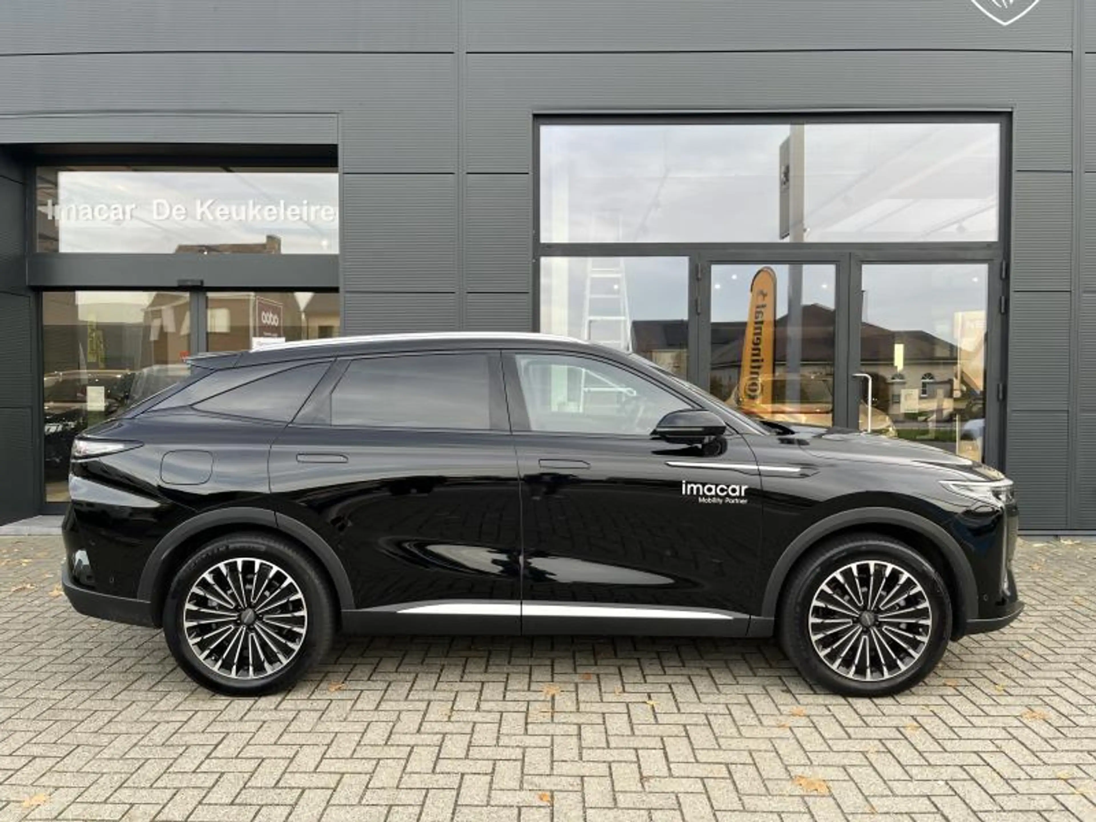 Omoda 9 PREMIUM PHEV 4x4 *Full Option* + lakcoating — photo 6
