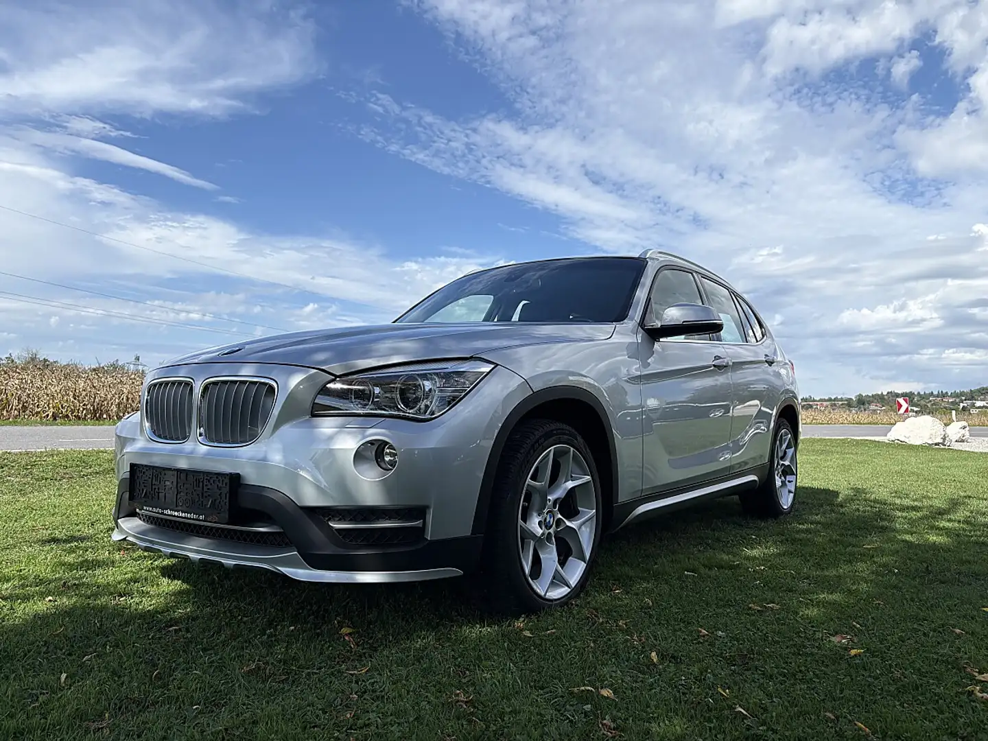 BMW X1 Reihe sDrive  RESERVIERT Silber - 1