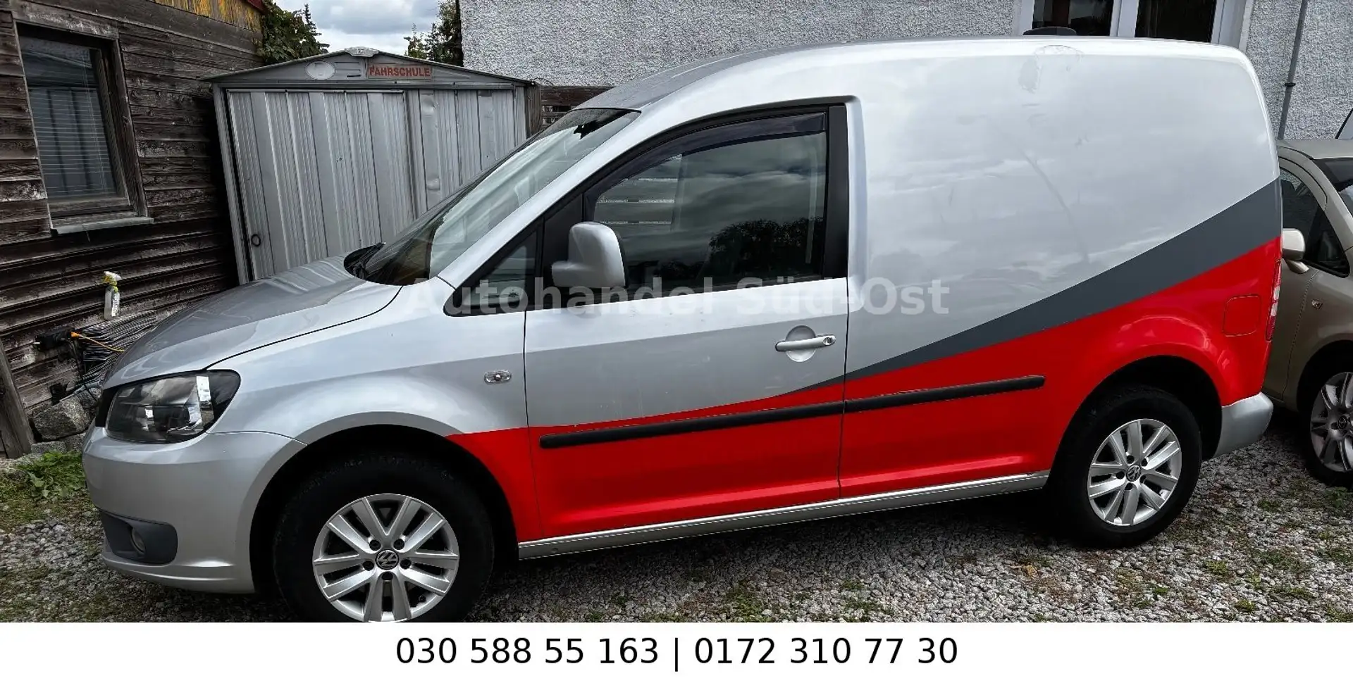 Volkswagen Caddy KastenNavi PDC Leiterklappe 1.Hand AHK Alu Plateado - 2