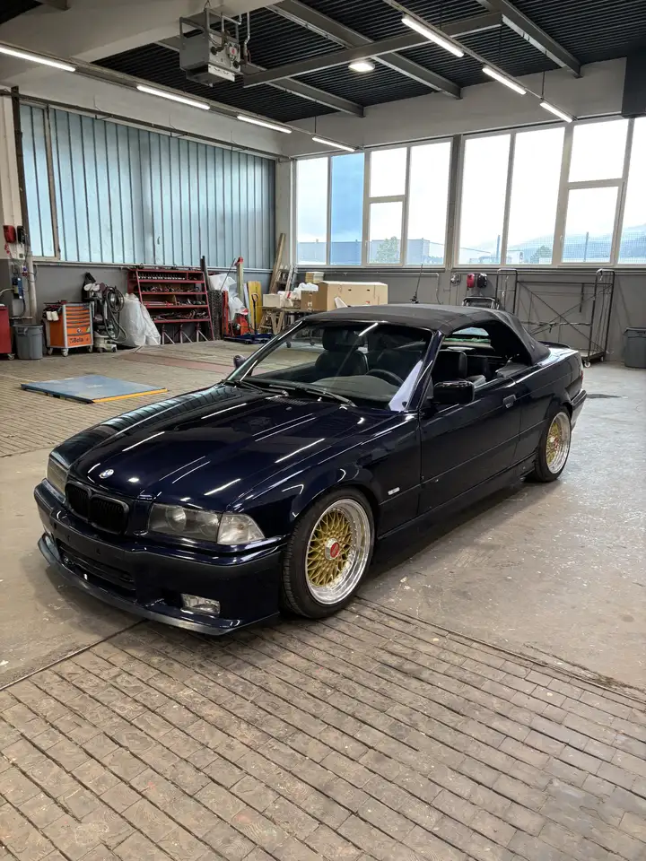 BMW 320i Cabrio, foto 5