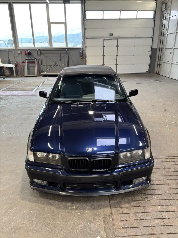 BMW 320i Cabrio, foto 6