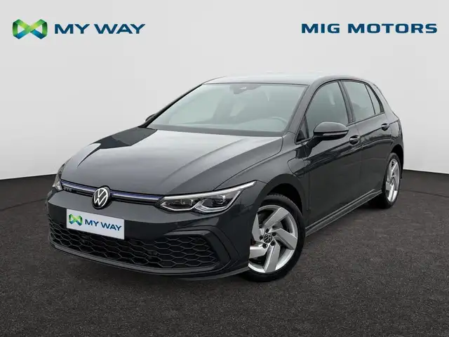 Volkswagen Golf GTE Golf GTE eHybrid (245 pk) AUTOMAAT /// Zetelverwarming vooraan /// Stuurverwarming ///