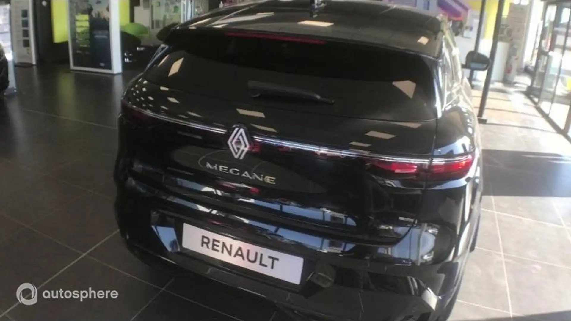 Renault Megane E-Tech Electric 220ch Techno autonomie confort -24 - 2