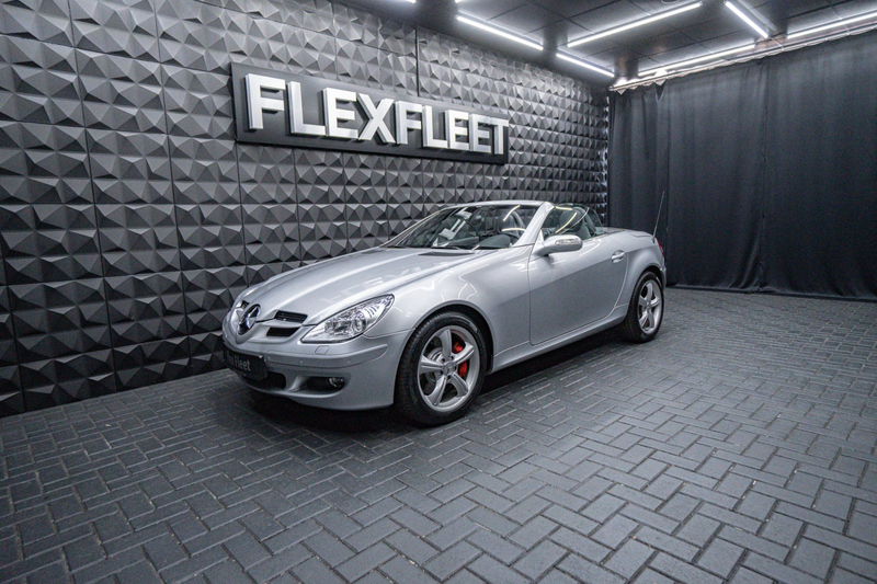 Mercedes-Benz SLK 350 Service NEU