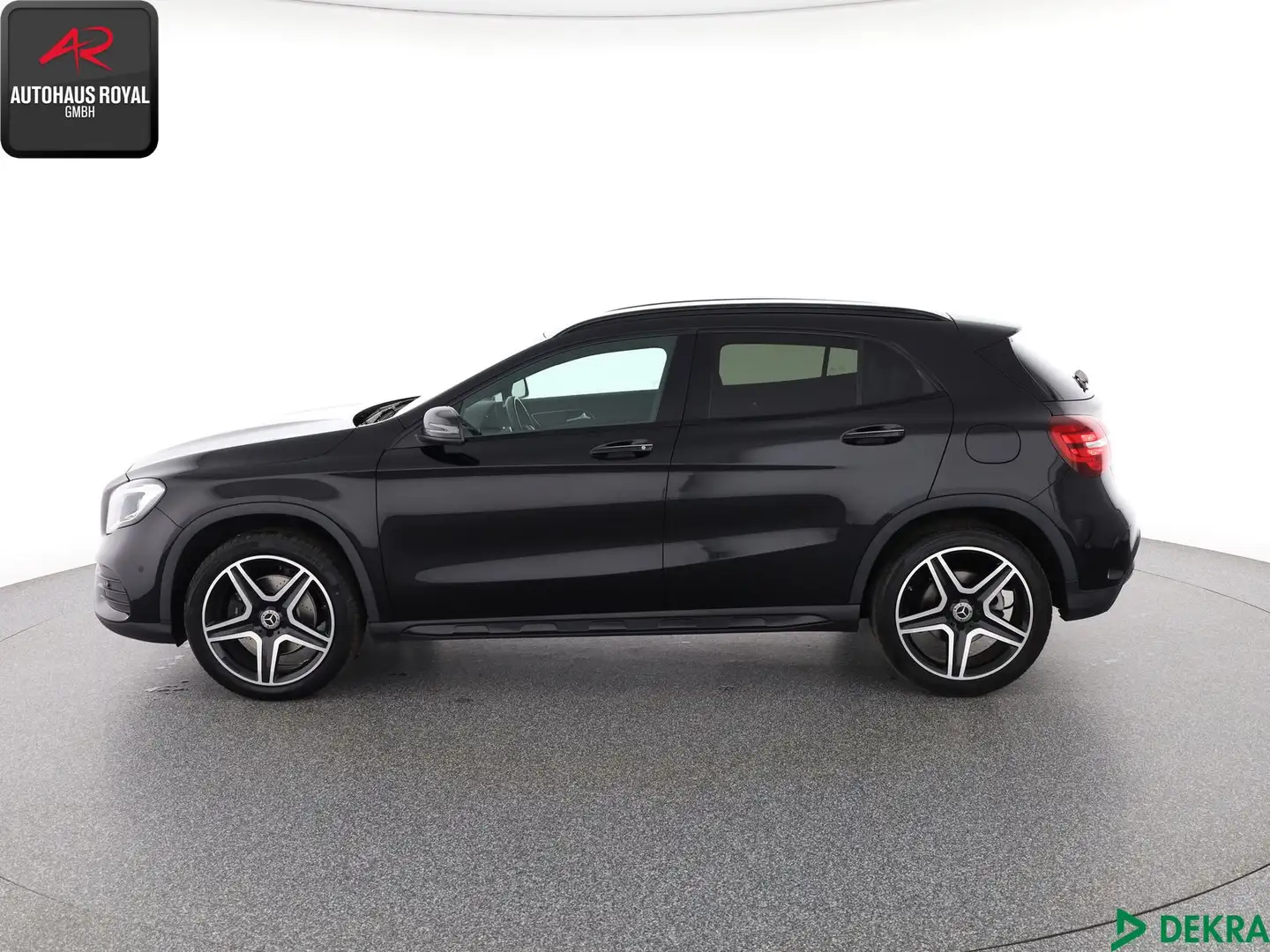 Mercedes-Benz GLA 250 GLA 250 3x AMG NIGHT HARMAN/K,STANDHEIZ,KEYLESS Schwarz - 2