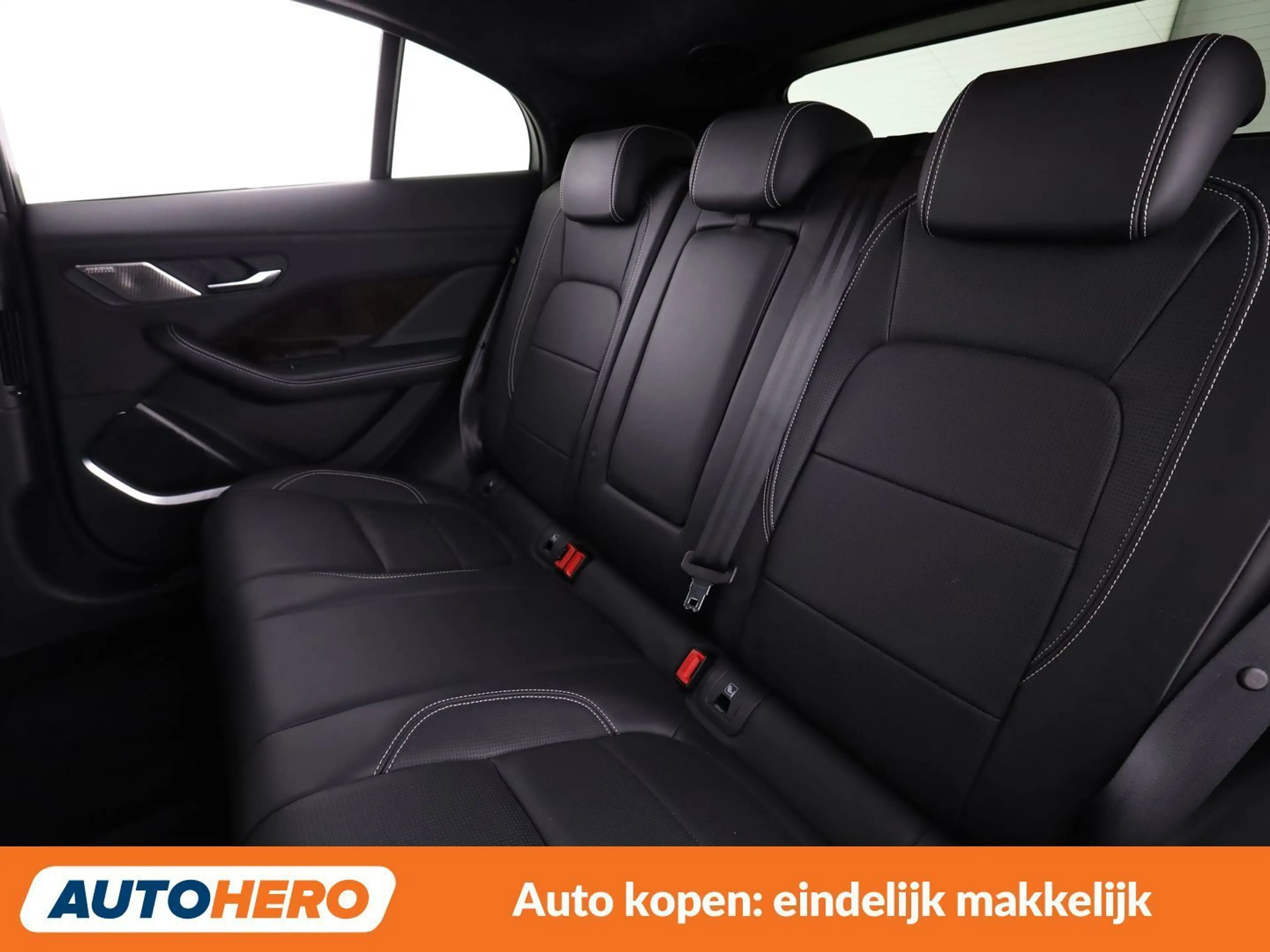 Jaguar I-Pace electric drive 294 kW First Edition — photo 14