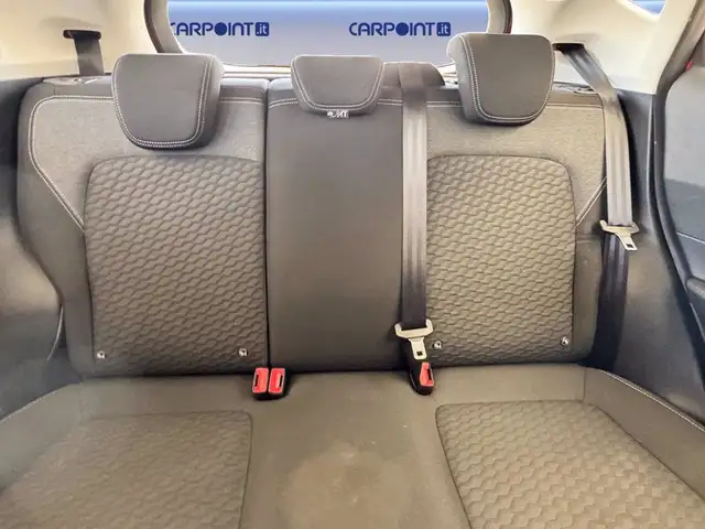 Ford Fiesta view 8