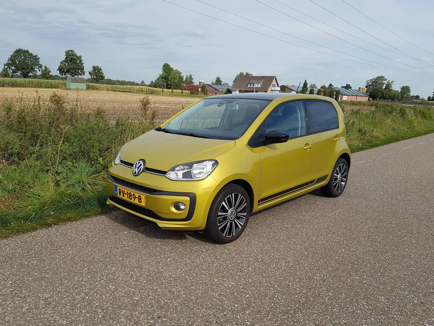Volkswagen up! 1.0 BMT high Жовтий - 1