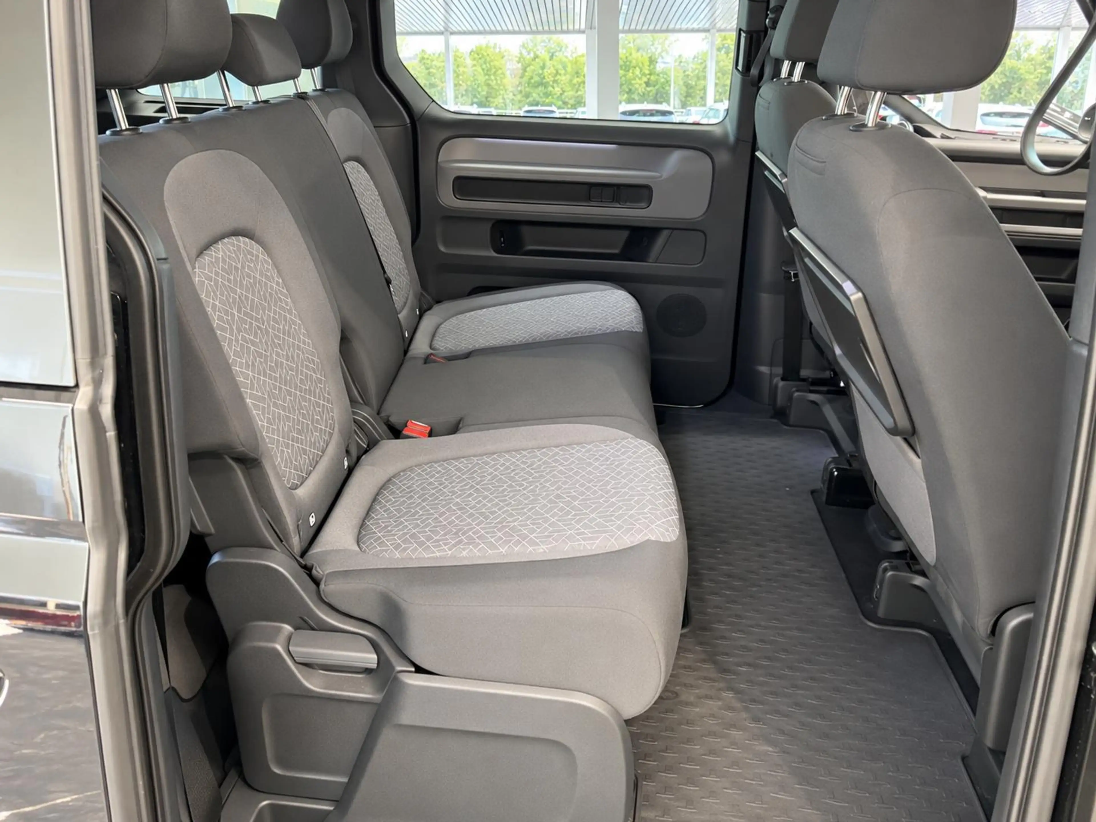 Volkswagen ID. Buzz DISCOVER PRO*ACC*MATRIX*360°*TOTWINKEL* — photo 7