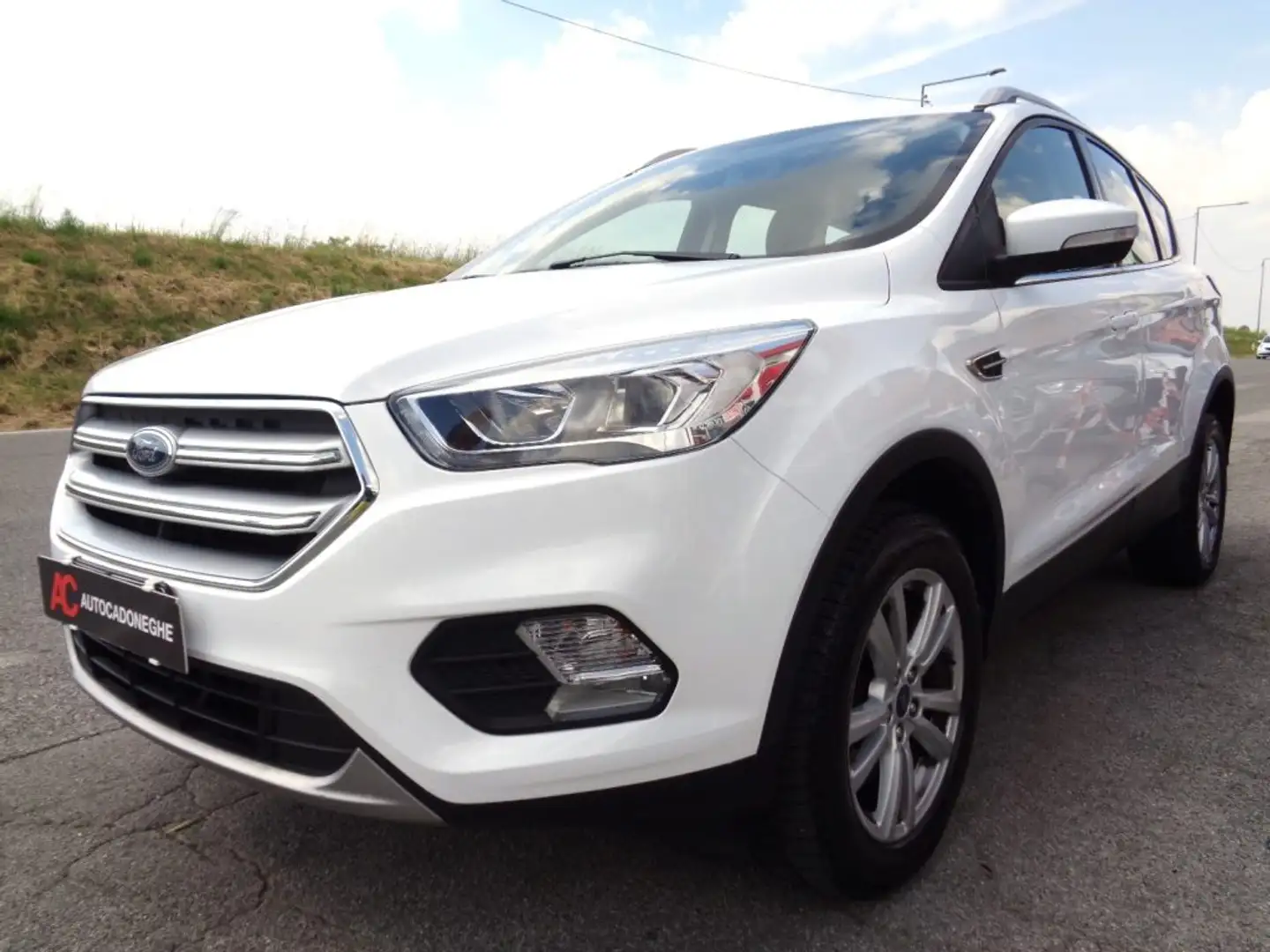 Ford Kuga 2.0TDCI 4x4 PREZZO VALIDO FINO 14.06,km cert. FORD Bianco - 1