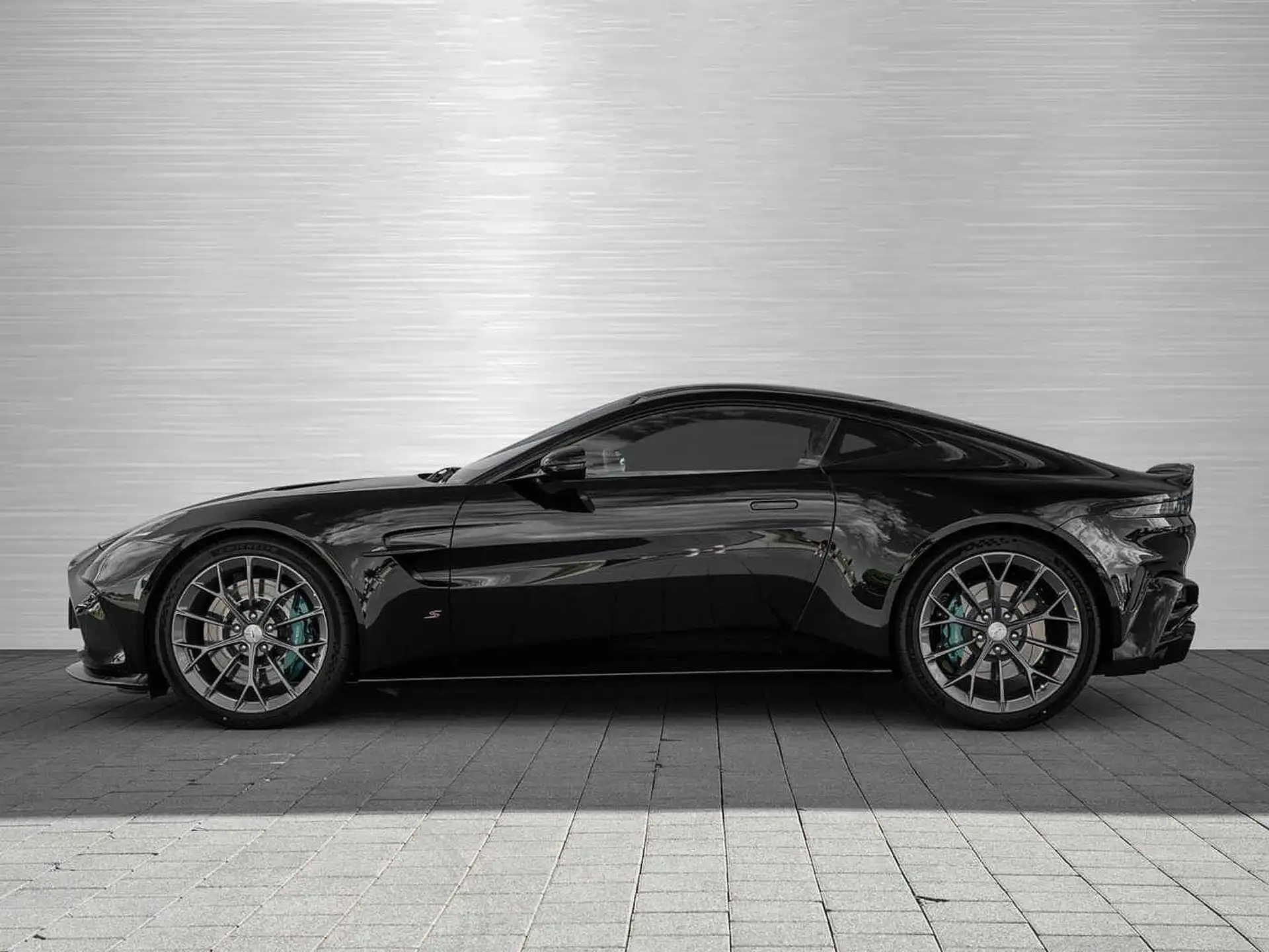 애스턴마틴 밴티지 V8 Coupe 2026 검정 사진 7