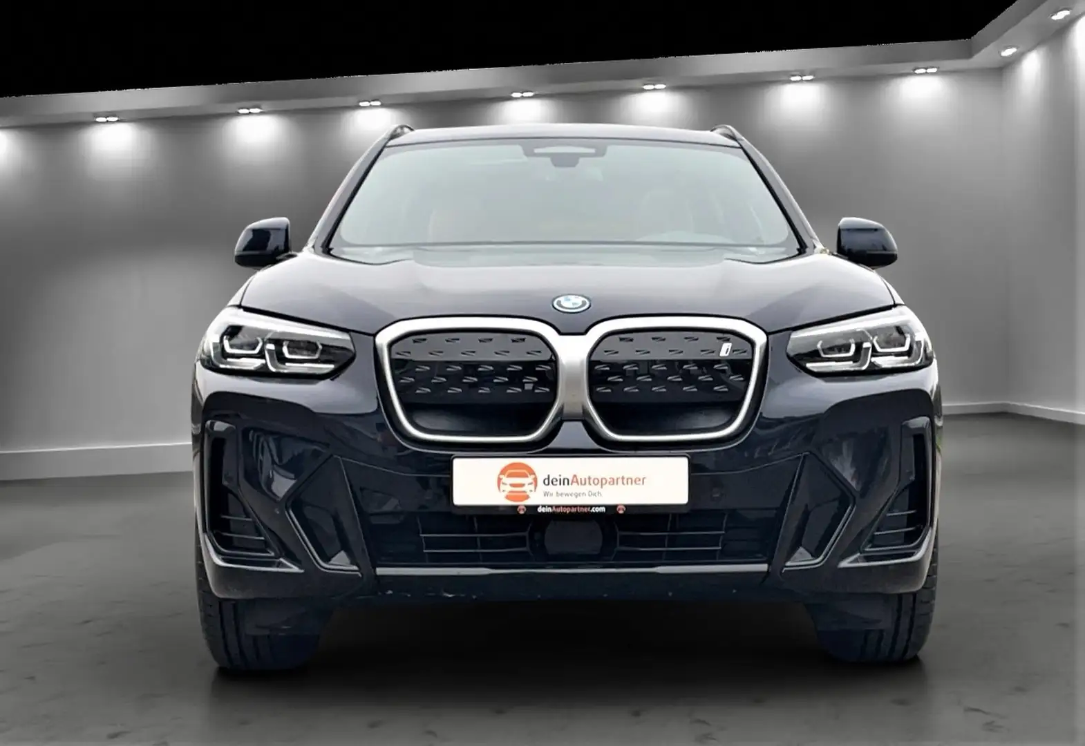 BMW iX3 M Sport PANO/ACC/LED/LEDER/SHADOW-LINE Schwarz - 2