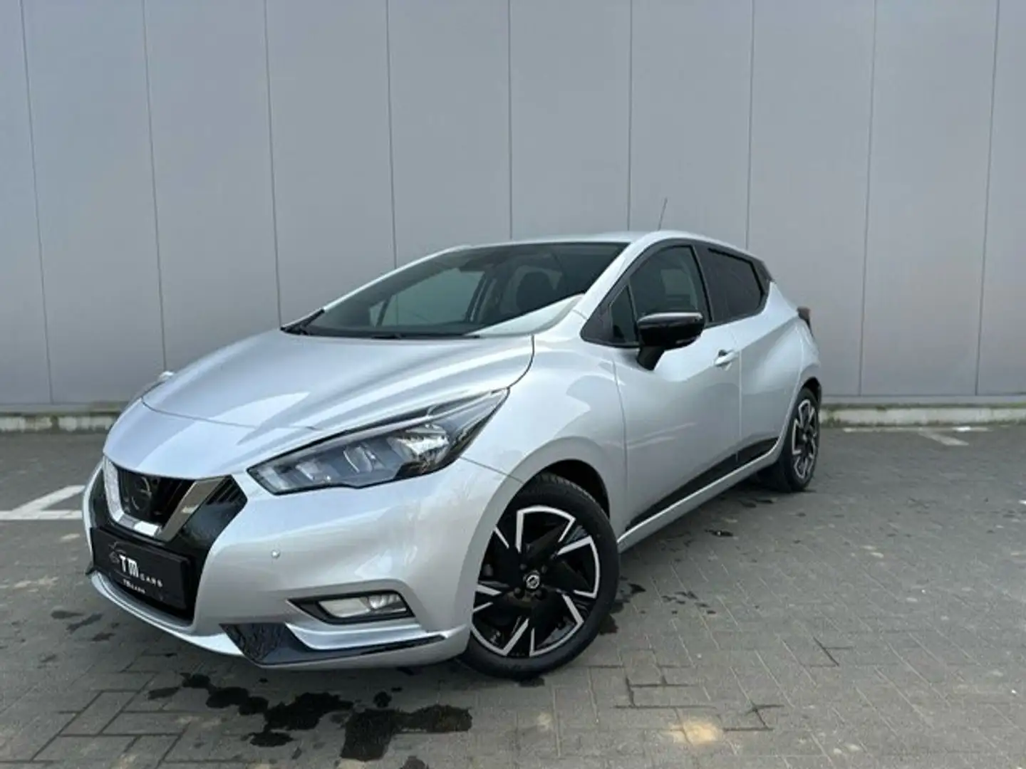 Nissan Micra 1.0 IG-T N-Design Zilver - 1