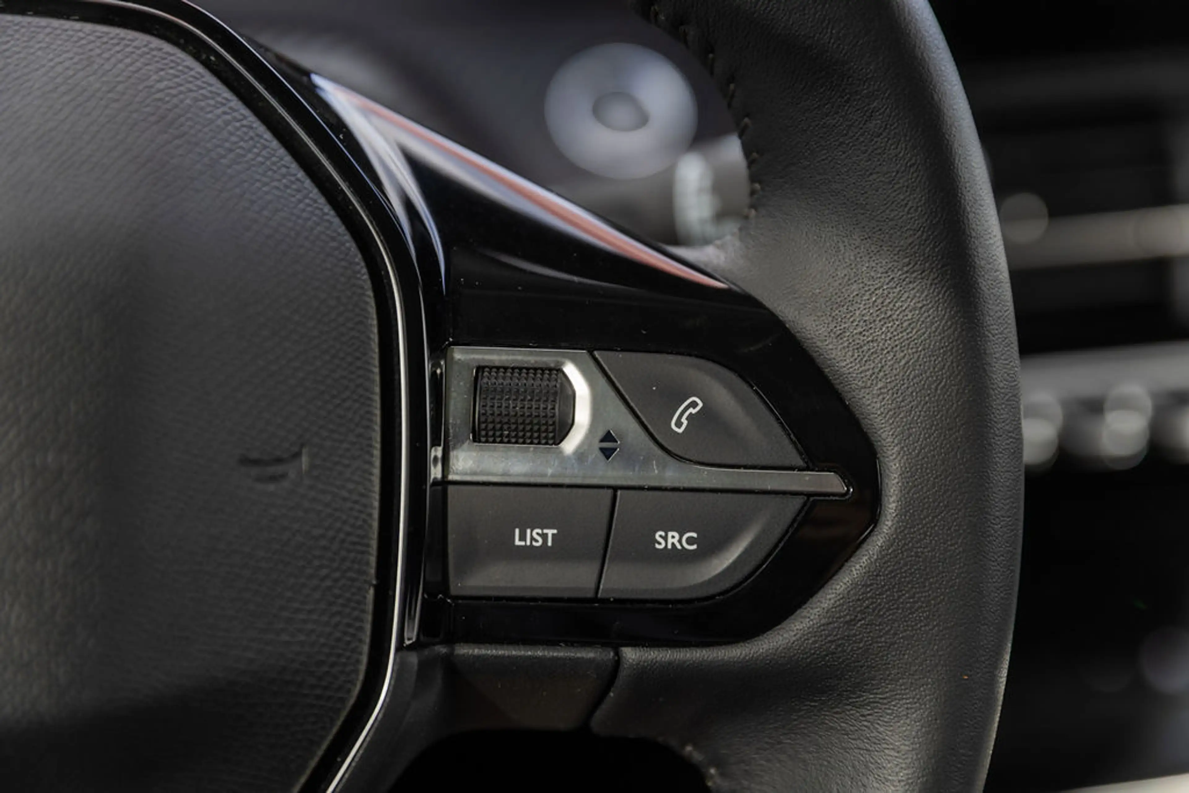 Peugeot e-208 EV Allure 50 kWh 3-fase Navi — photo 12