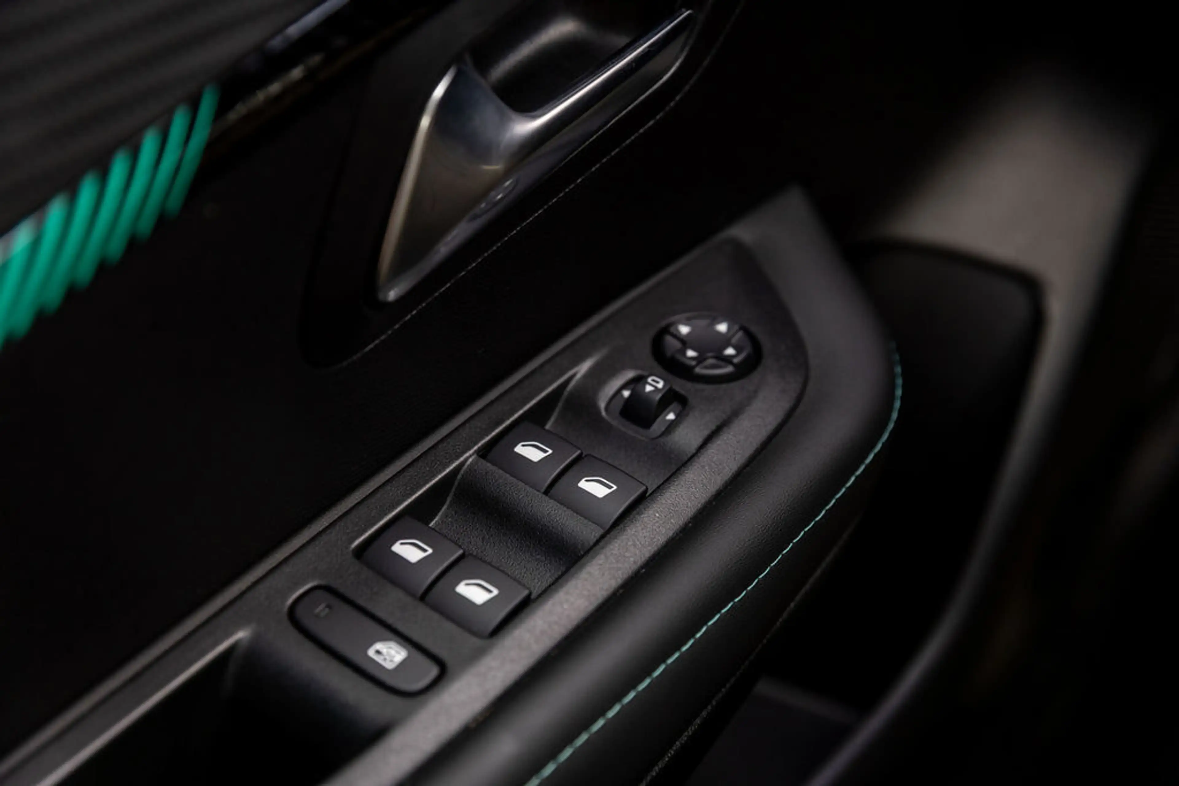 Peugeot e-208 EV Allure 50 kWh 3-fase Navi — photo 23