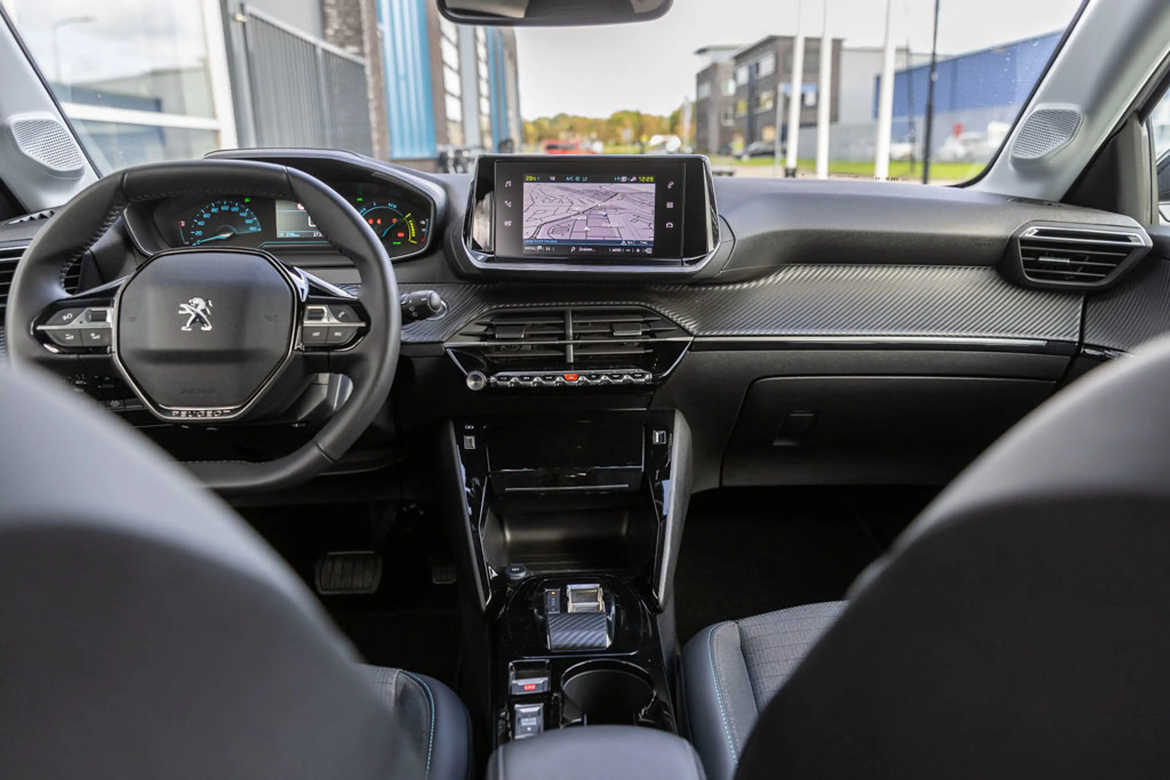 Peugeot e-208 EV Allure 50 kWh 3-fase Navi — photo 27