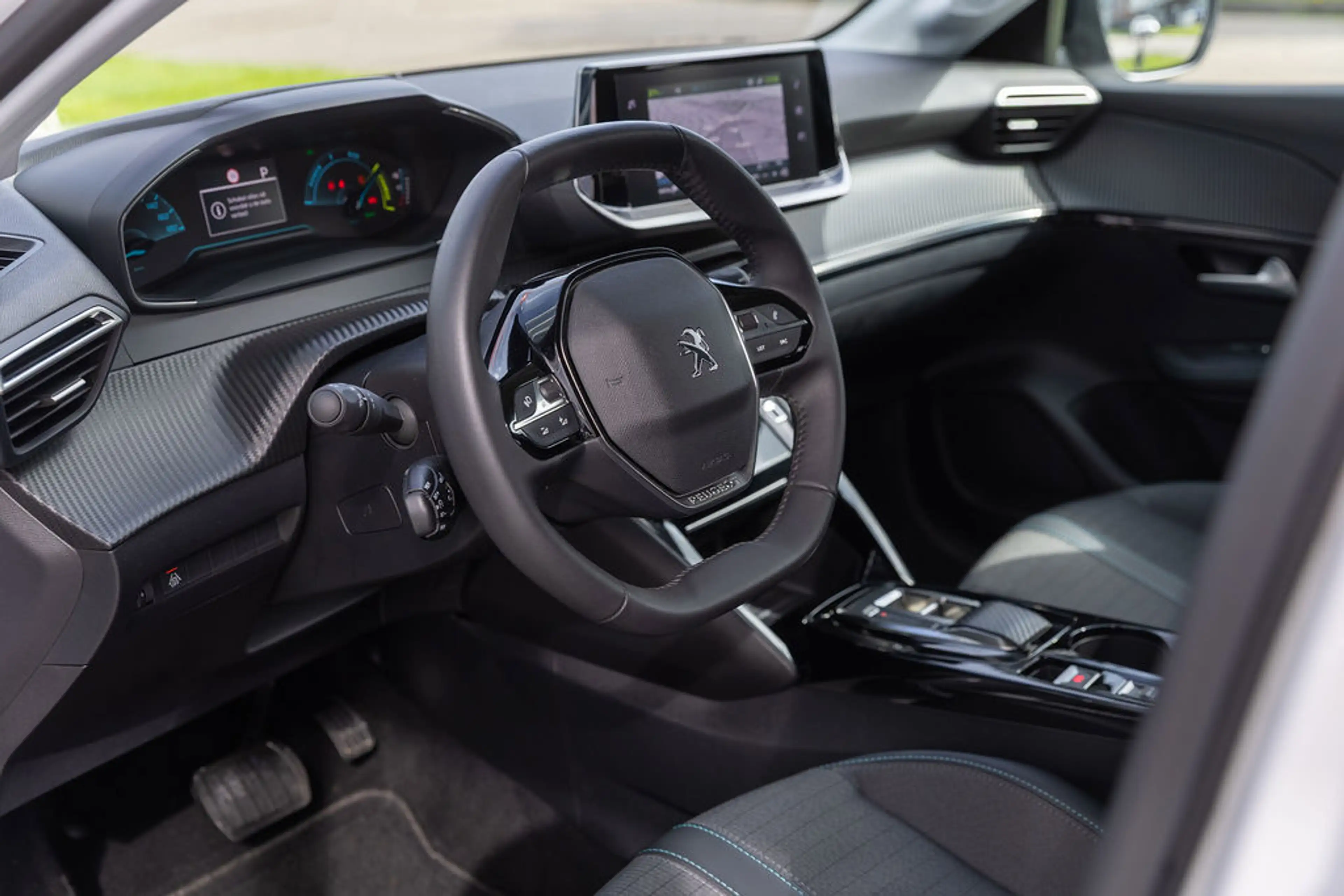 Peugeot e-208 EV Allure 50 kWh 3-fase Navi — photo 8