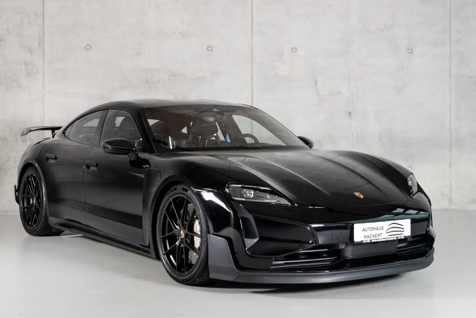Porsche Taycan Turbo GT WEISSACH-PACKET ON STOCK! Noir - 1