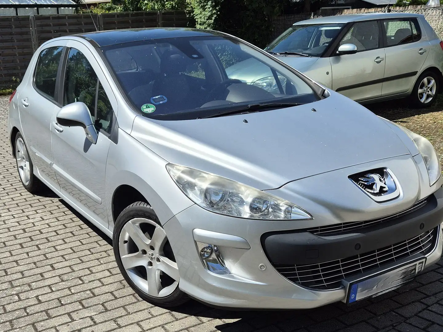 Peugeot 308 308  5-Türer 120 VTi Sport Plus Zilver - 2