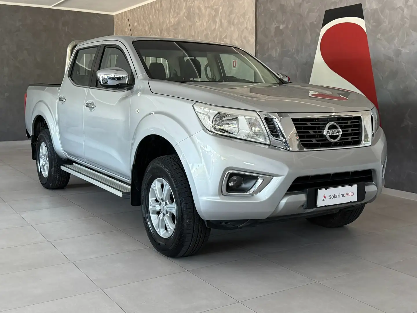 Nissan Navara Navara III 2.3 dci d.cab 4wd 163cv-PERZZO REALE Argent - 1
