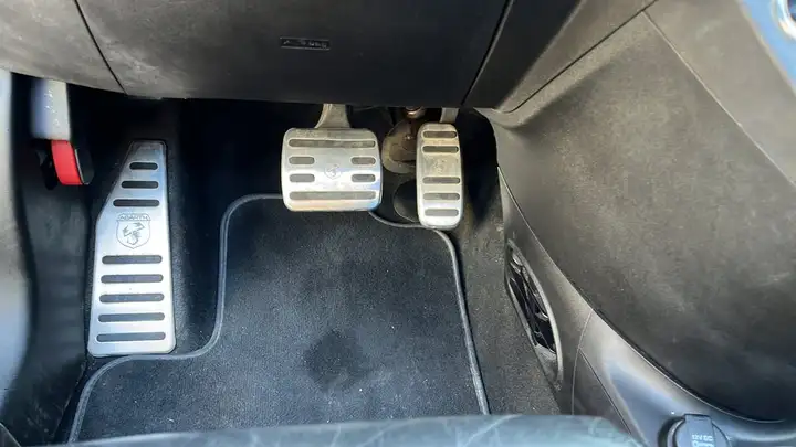 Abarth 595C 2021, foto 13