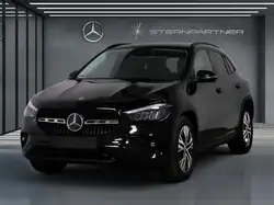 Mercedes-Benz GLA 180 PROGRESSIVE+NIGHT+AHK+CARPLAY+LED