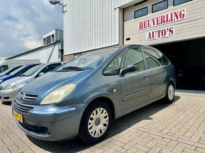 Citroen Xsara Picasso 1.8i-16V Attraction | Clima | Trekhaak | Cruise |