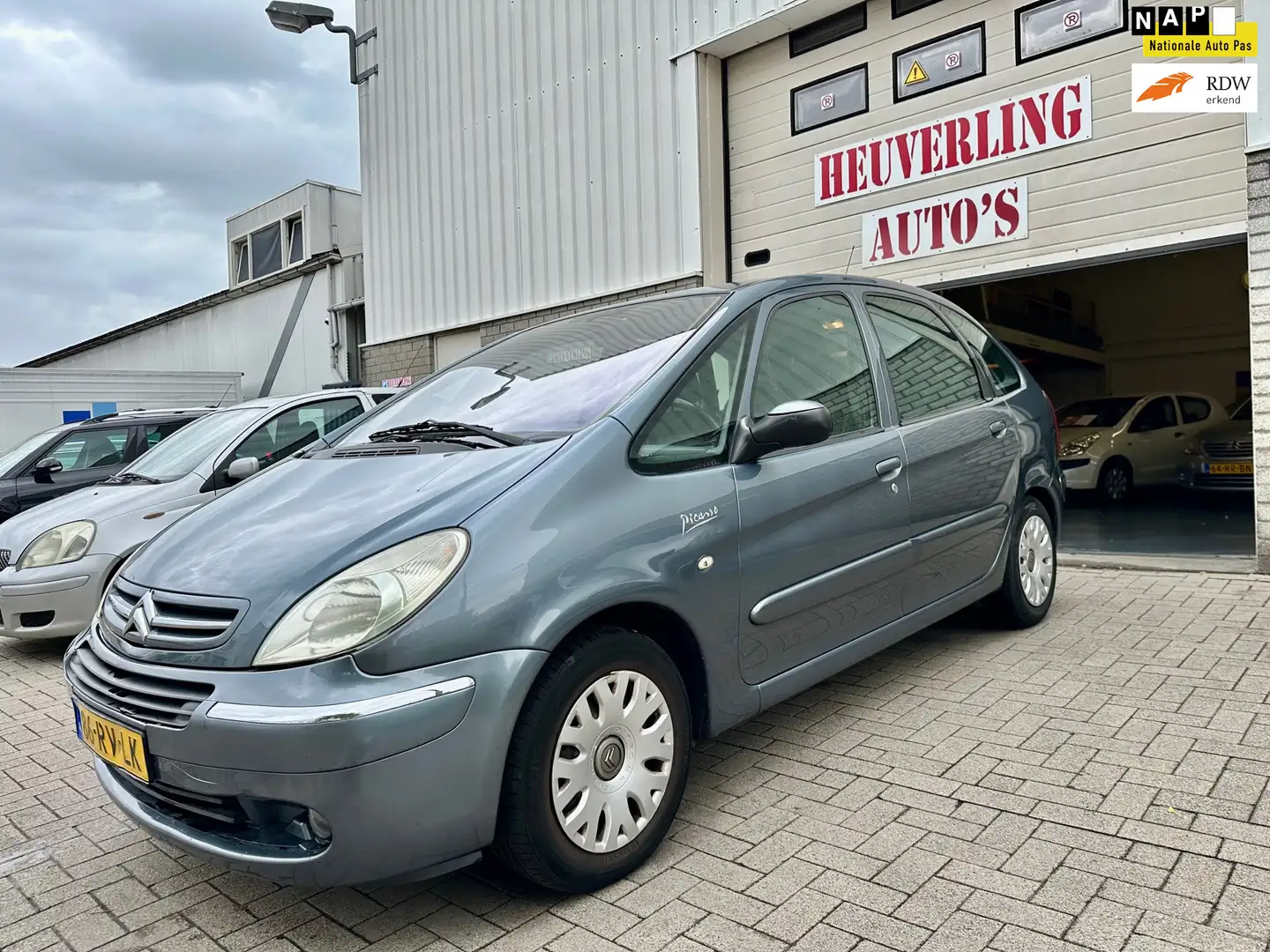 Citroen Xsara Picasso 1.8i-16V Attraction | APK | Trekhaak | Cruise | PD Grijs - 1