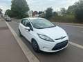 Ford Fiesta 1.6 TDCi Trend DPF Wit - thumbnail 3
