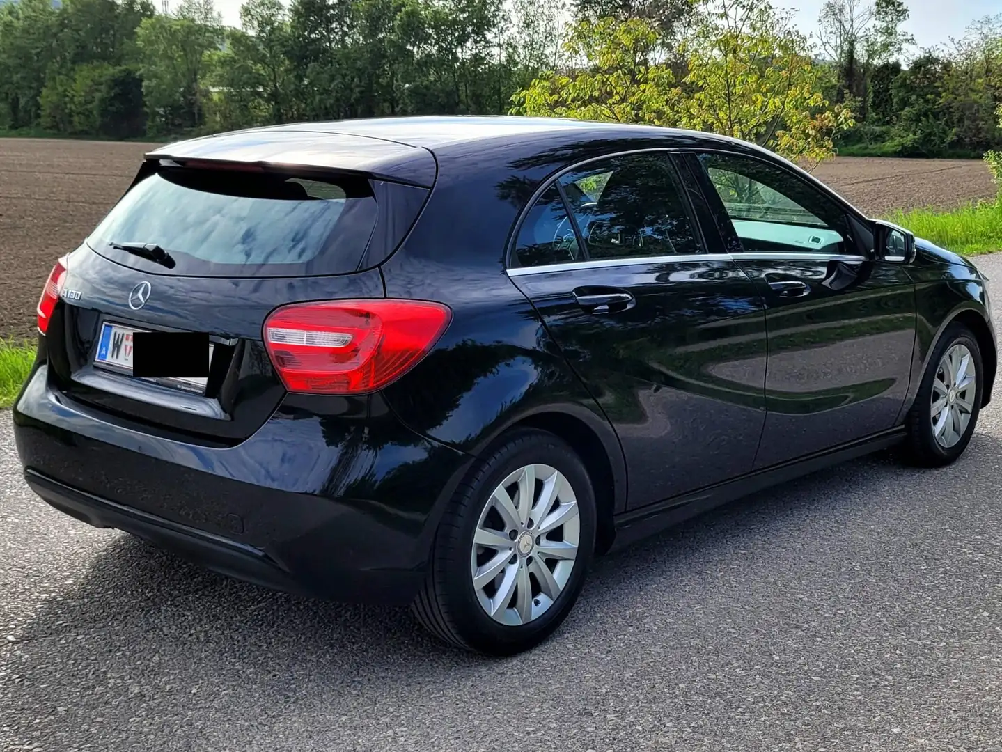 Mercedes-Benz A 180 A 180 Schwarz - 2