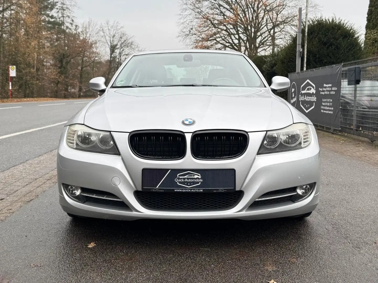 BMW 318 i Limousine|1.Hand|Schiebedach|SH-gepfl| Silber - 2