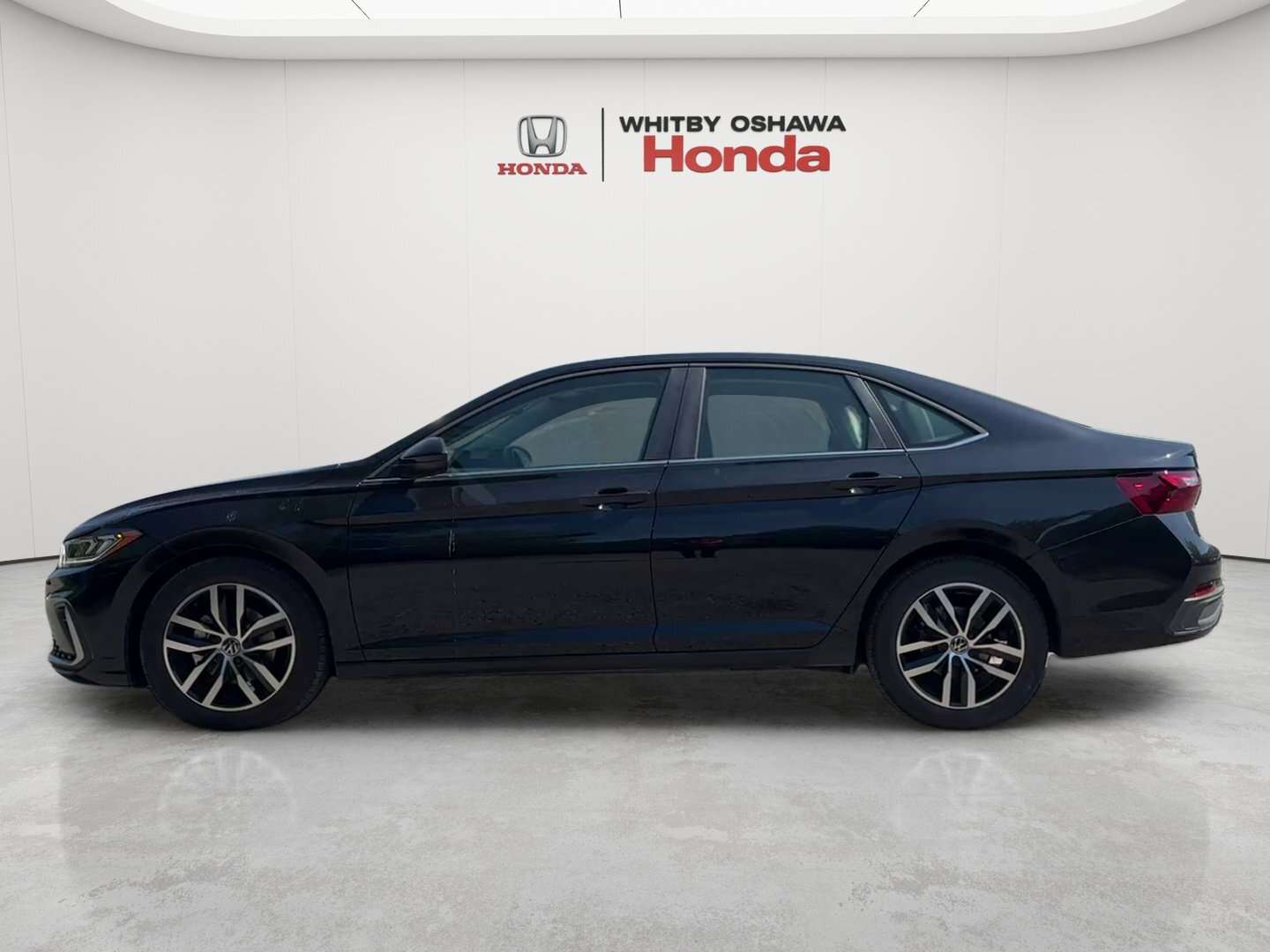 2025 Volkswagen Jetta Comfortline — снимка 1