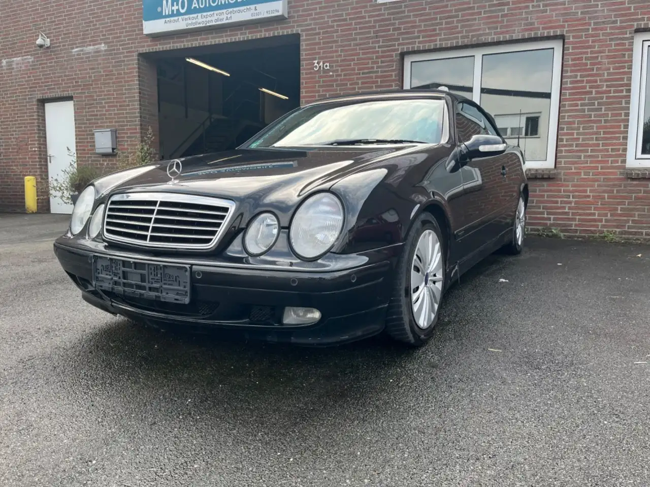 Mercedes-Benz CLK 200