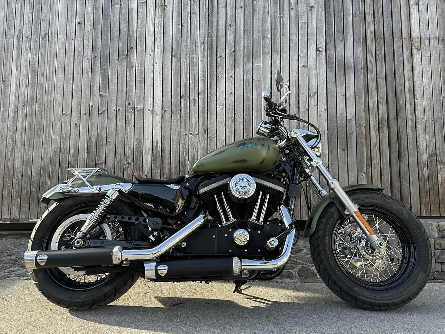 Harley-Davidson Sportster Sportster XL1200CA Зелений - 1