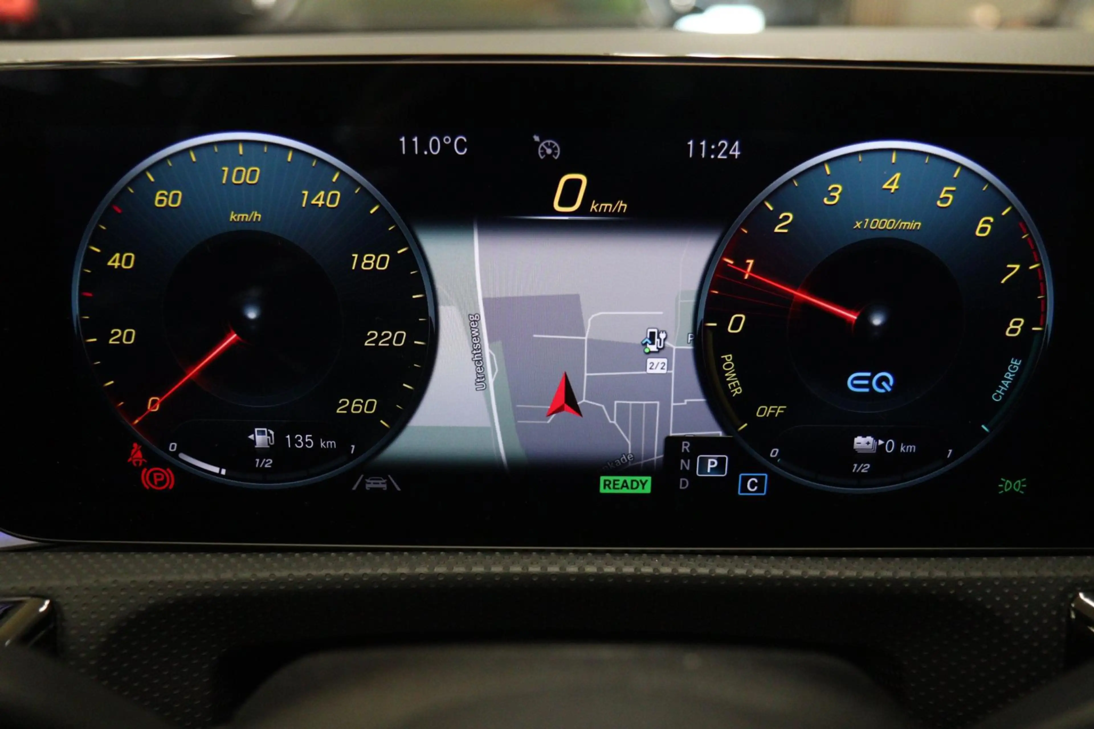 Mercedes-Benz CLA 250 e AMG-LINE PANO/HUD/KEYLESS/360CAM/CARPLAY/VOL — photo 21