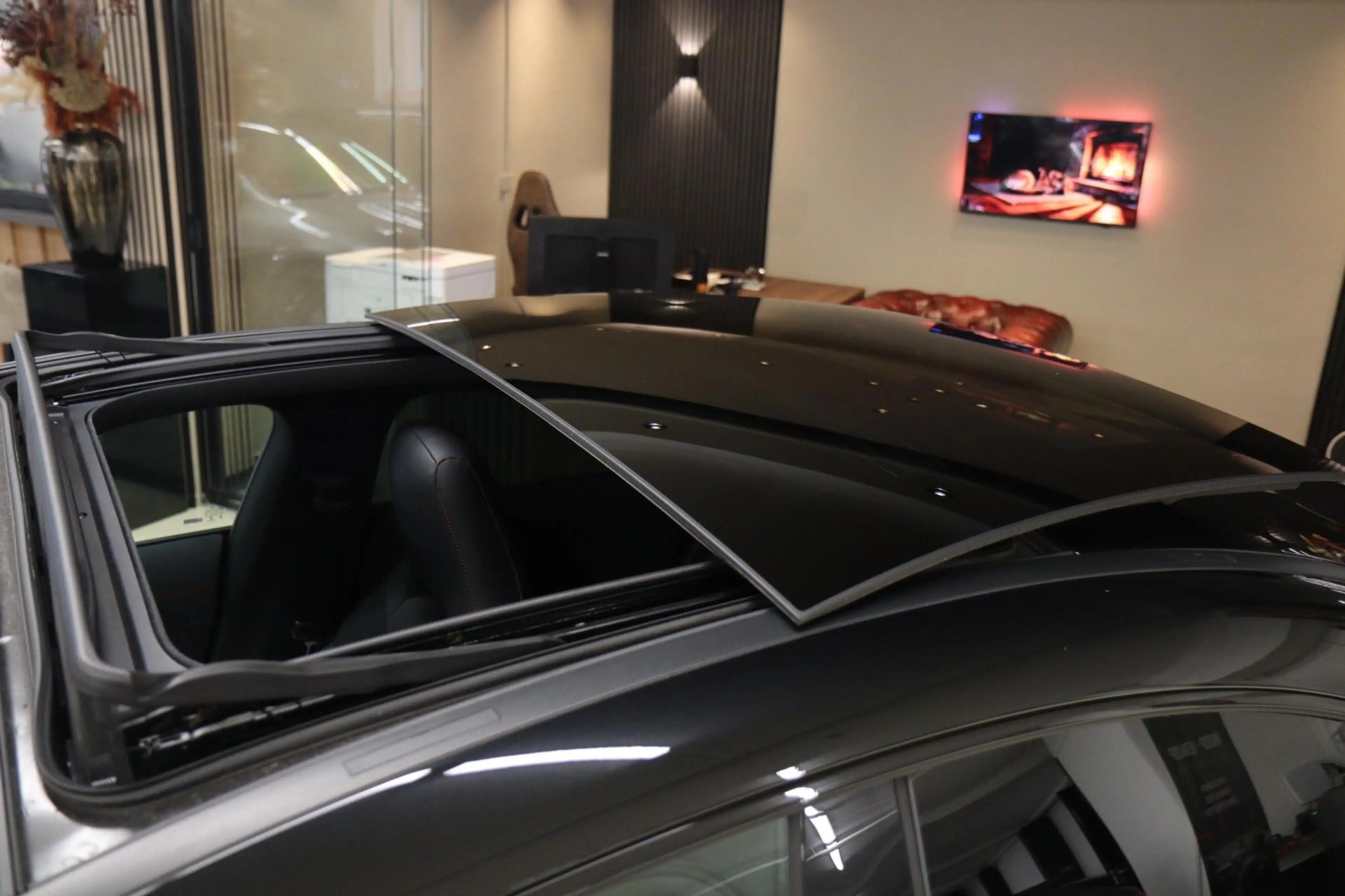 Mercedes-Benz CLA 250 e AMG-LINE PANO/HUD/KEYLESS/360CAM/CARPLAY/VOL — photo 5