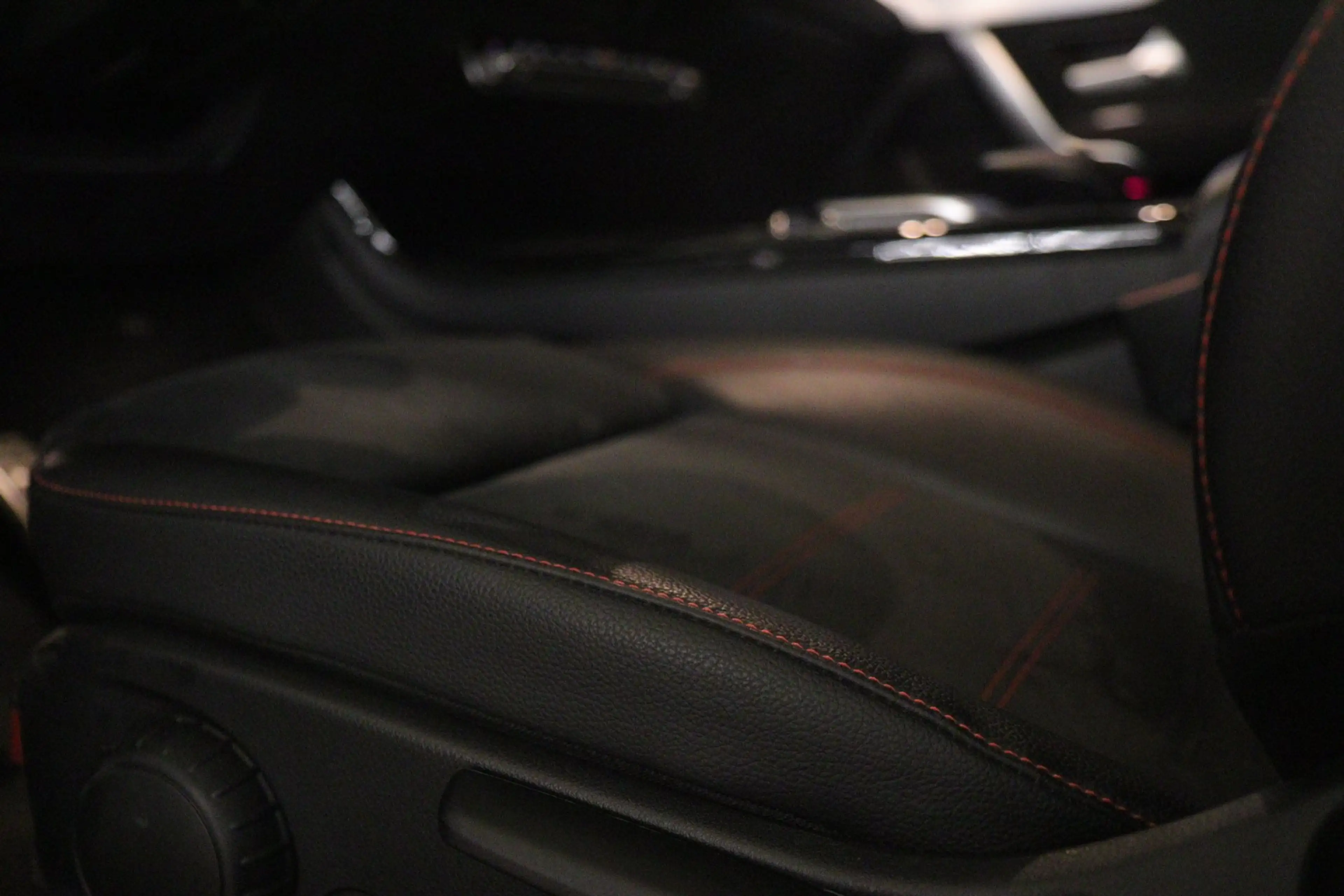Mercedes-Benz CLA 250 e AMG-LINE PANO/HUD/KEYLESS/360CAM/CARPLAY/VOL — photo 15